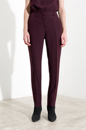 Pantalone slim fit in crêpe