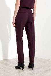Pantalone slim fit in crêpe