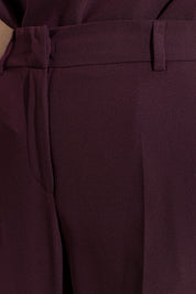 Pantalone slim fit in crêpe
