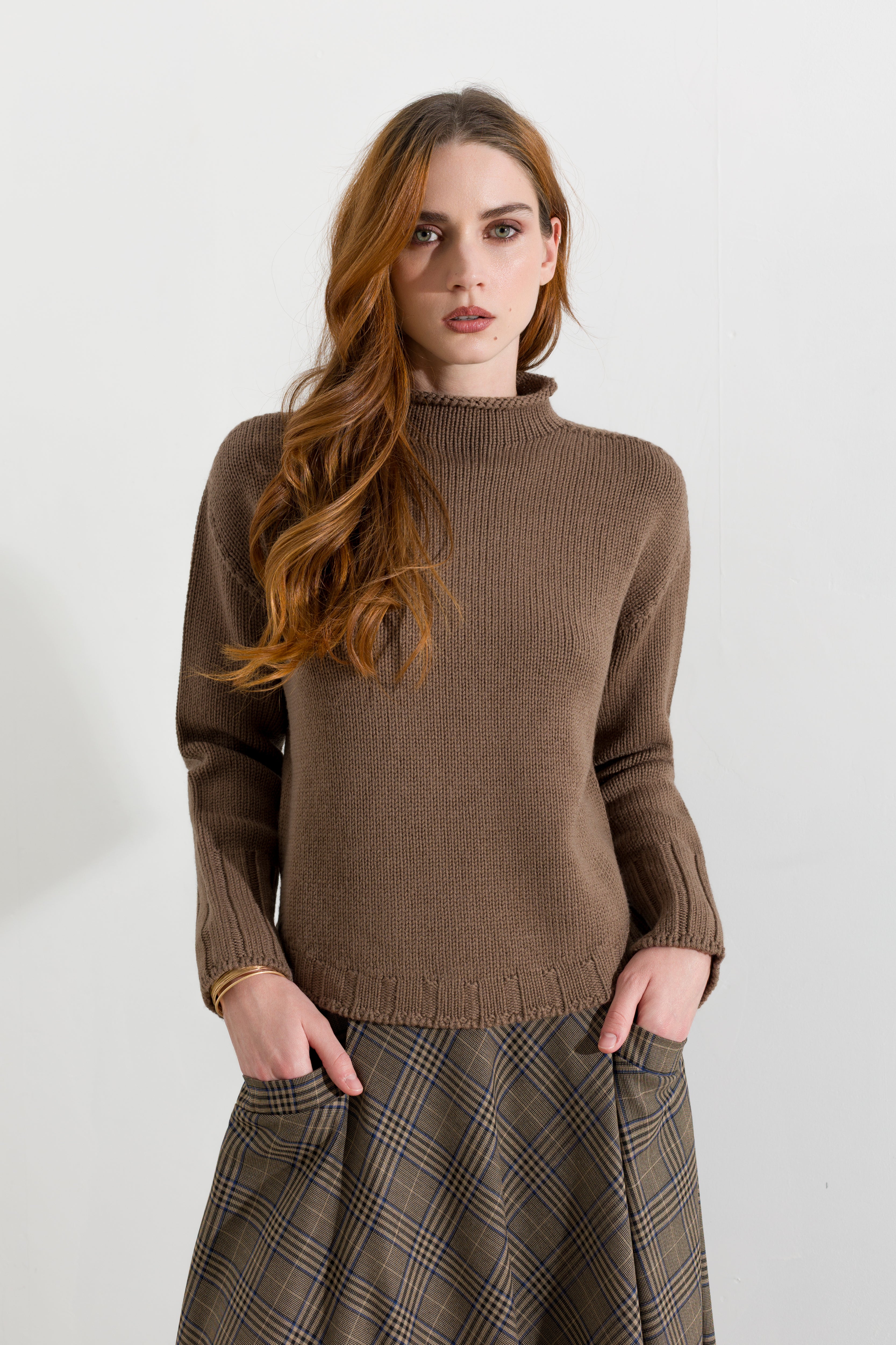 Maglia girocollo a cratere in pura lana - Friendly Sweater
