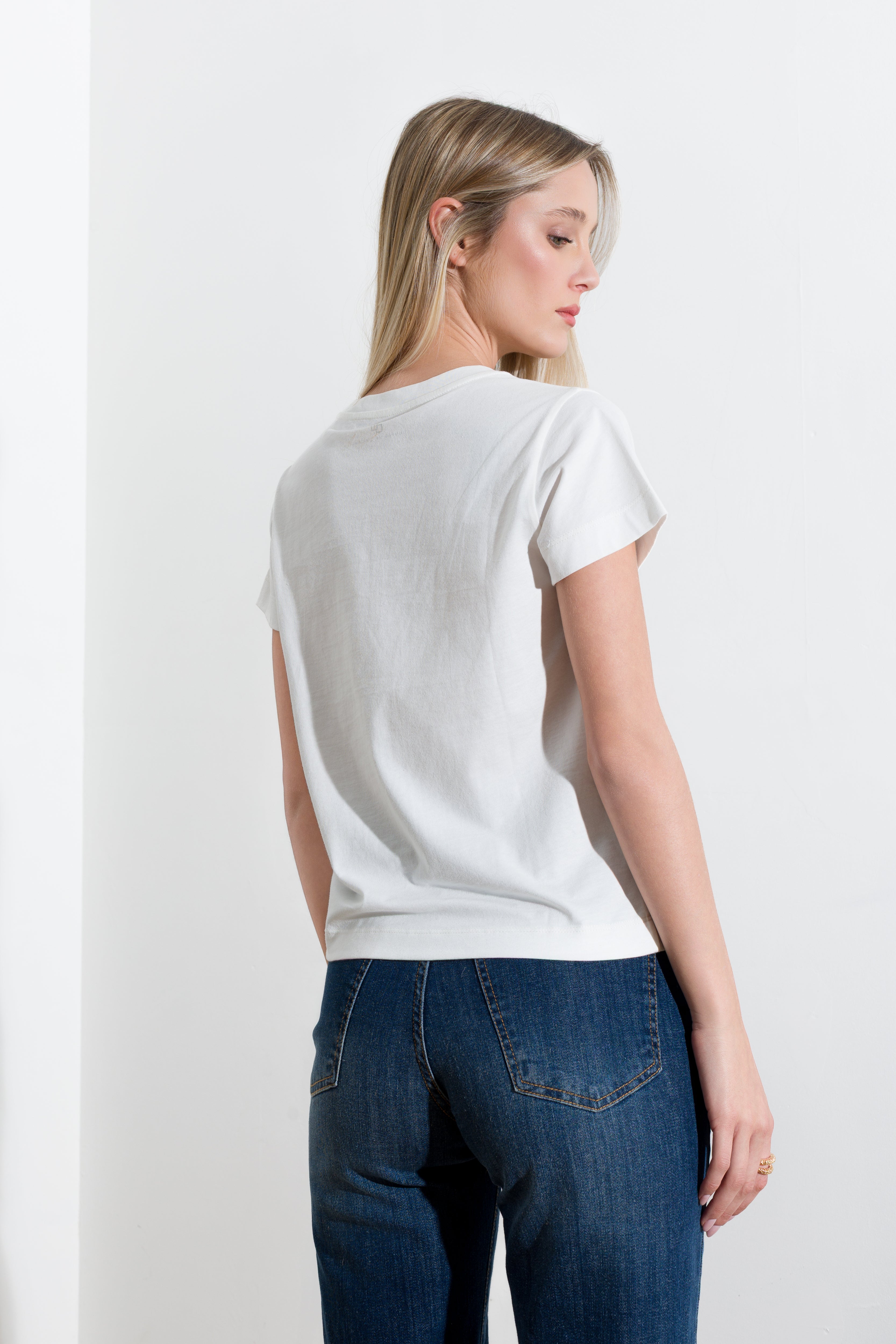 T-shirt con ricamo - Compagnia Italiana