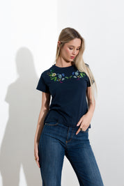 T-shirt con ricamo - Compagnia Italiana