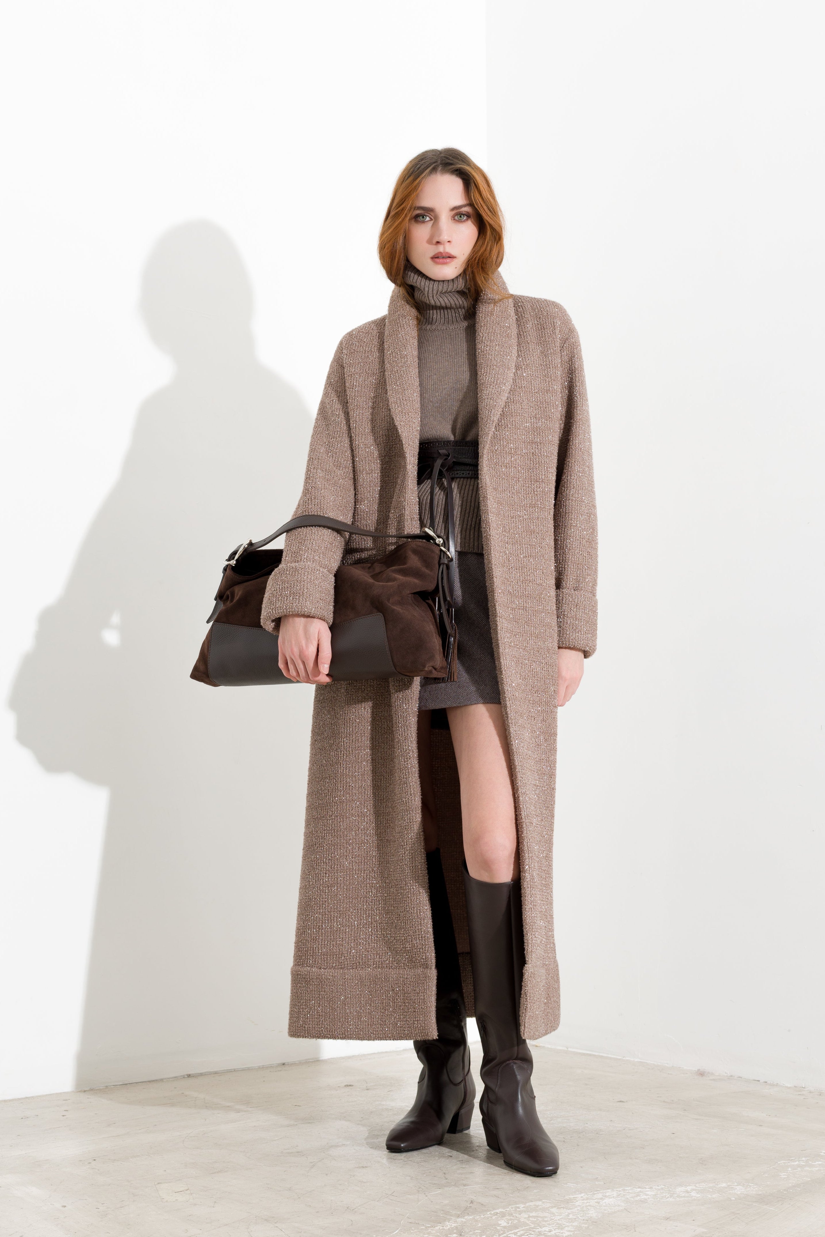 Langer Strickmantel mit Lurex