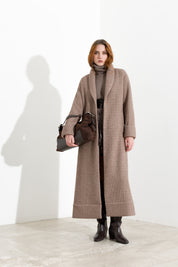 Langer Strickmantel mit Lurex