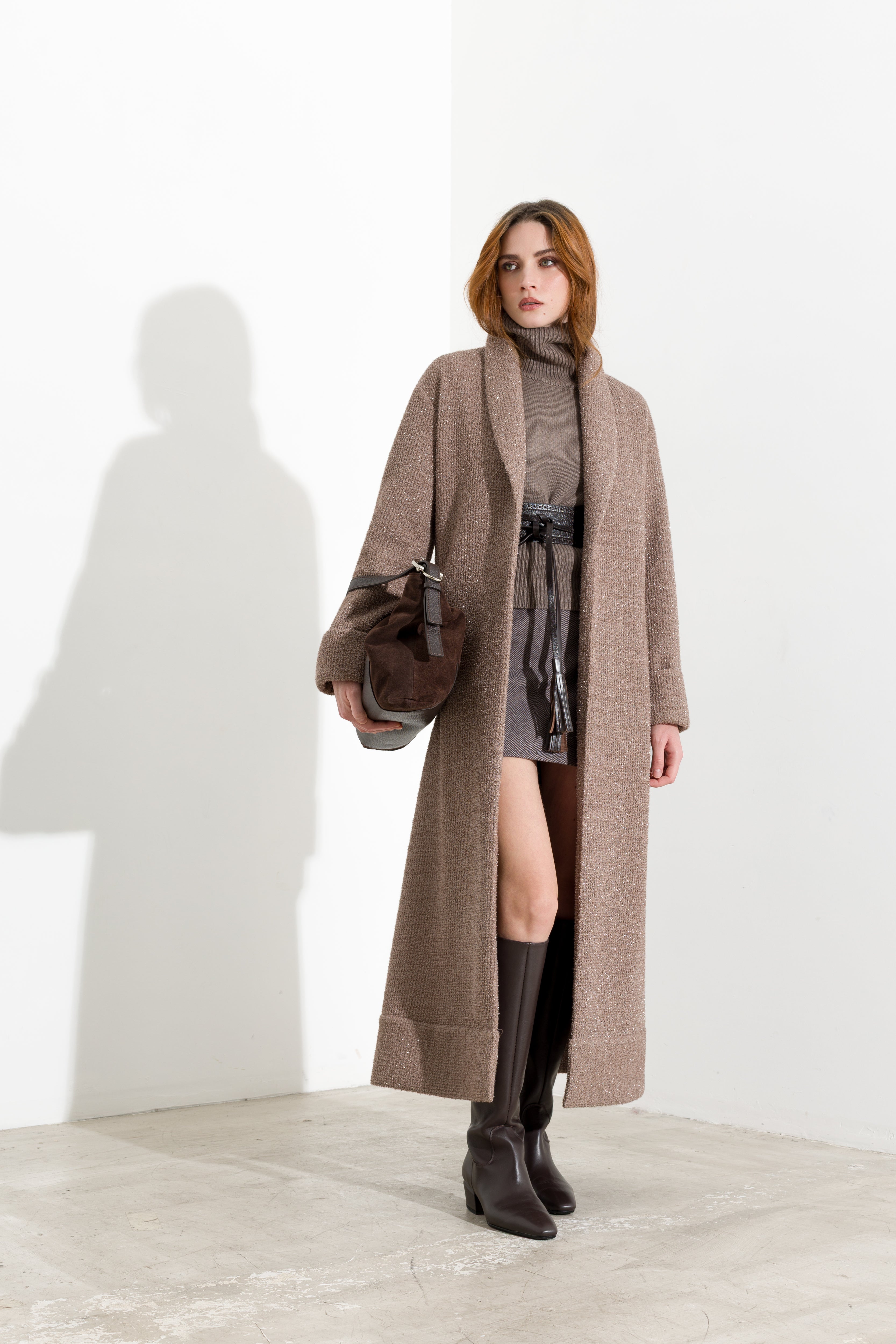 Langer Strickmantel mit Lurex