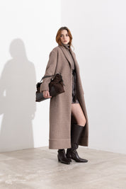 Cappotto lungo in maglia con filo lurex