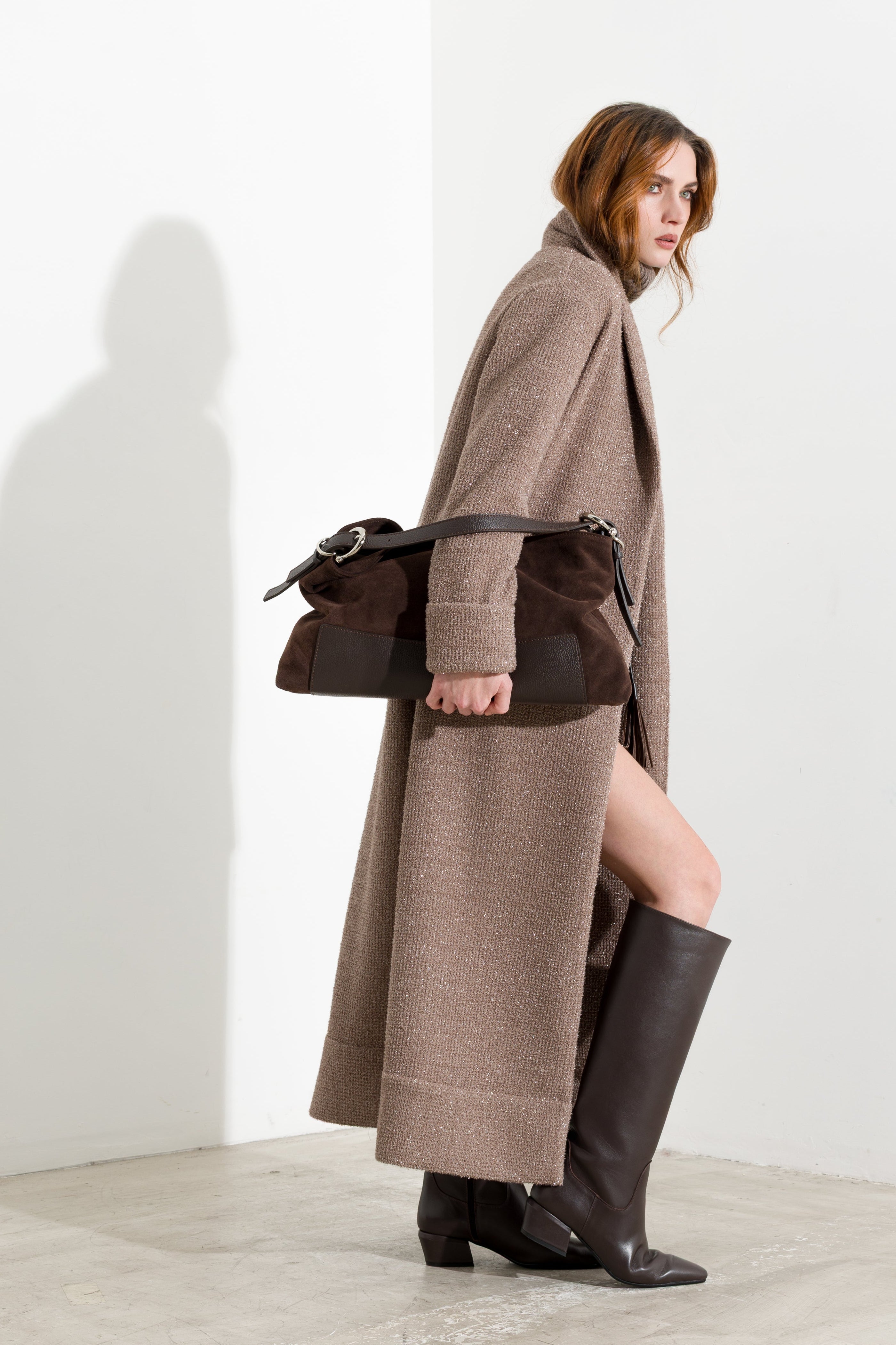 Langer Strickmantel mit Lurex