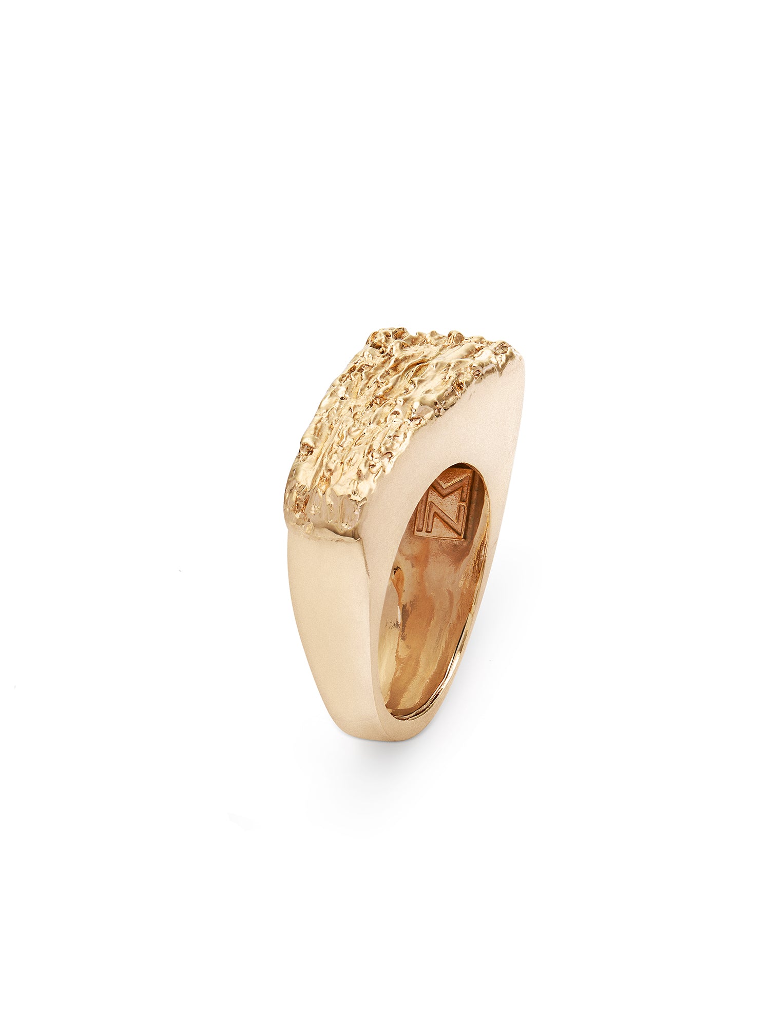 Anello fili di lava dorato