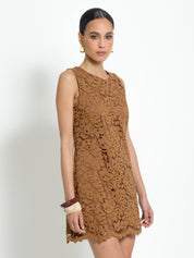 Abito corto in pizzo | Uncategorized da donna