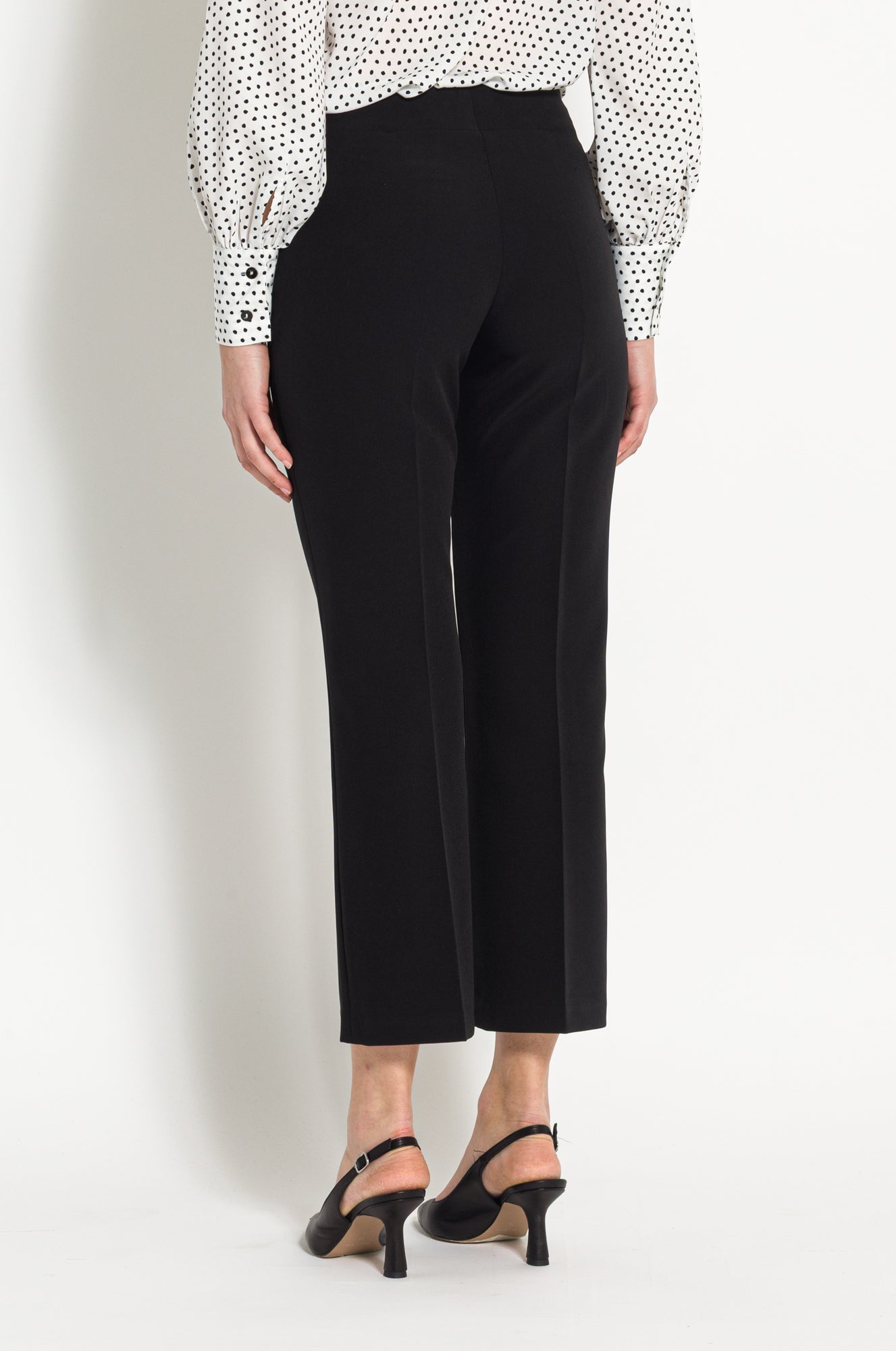 Pantalone in tessuto tecnico diagonale a trombetta | Uncategorized da donna