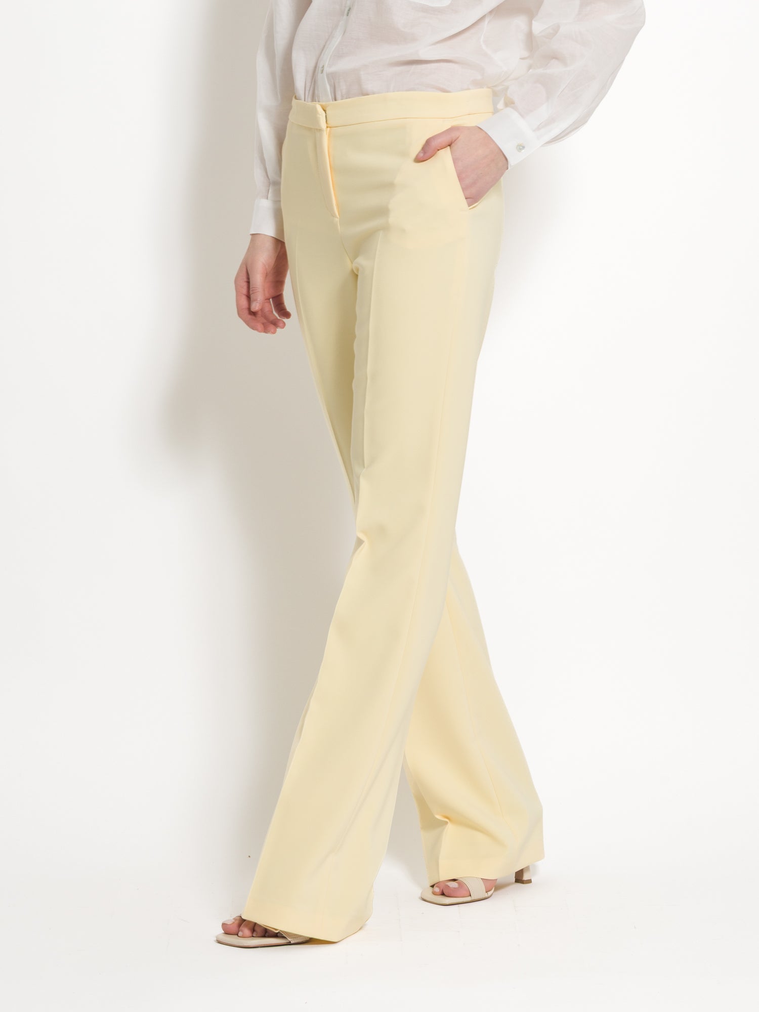 Pantalone flare a vita alta | Uncategorized da donna