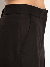 Pantalone flare con risvolto