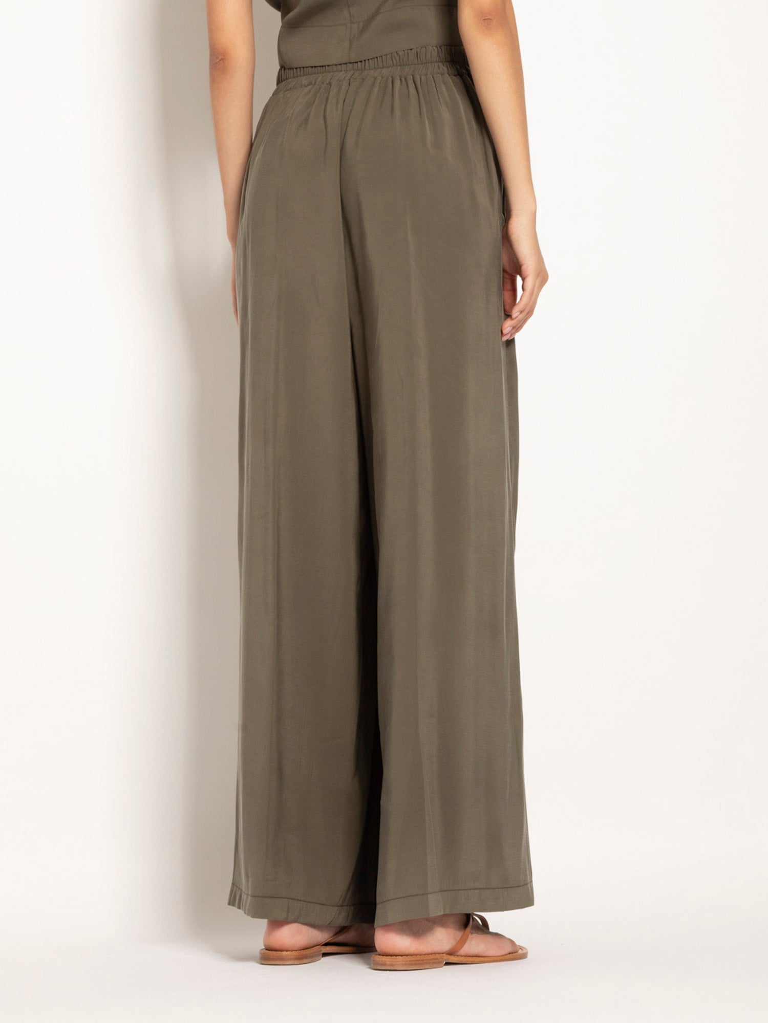 Pantalone fluido gamba larga | Uncategorized da donna