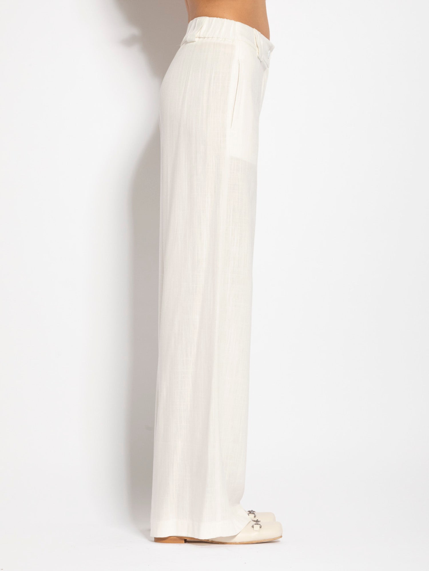 Wide-leg linen trousers