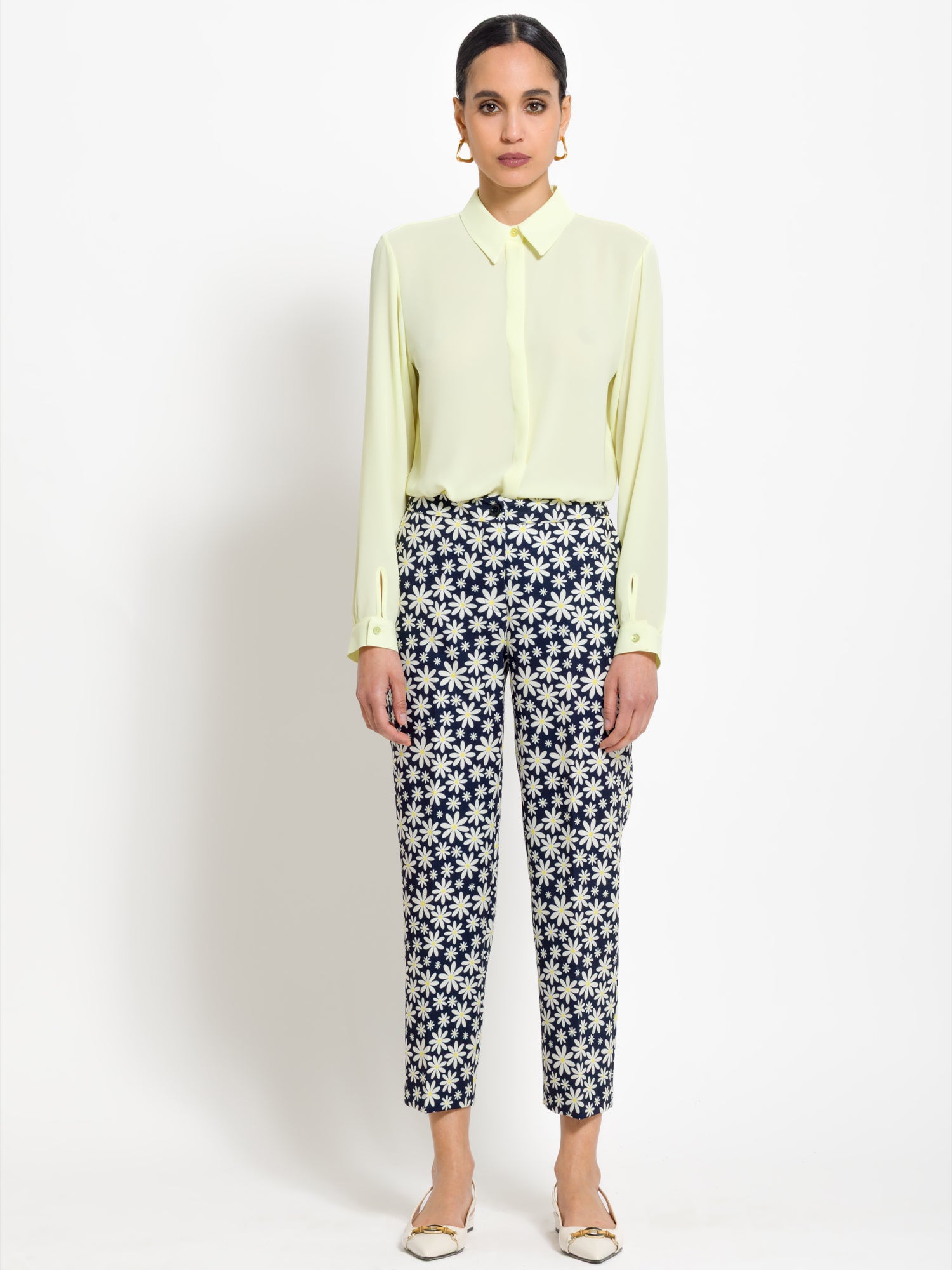 Pantalone a sigaretta stampa margherite | Uncategorized da donna