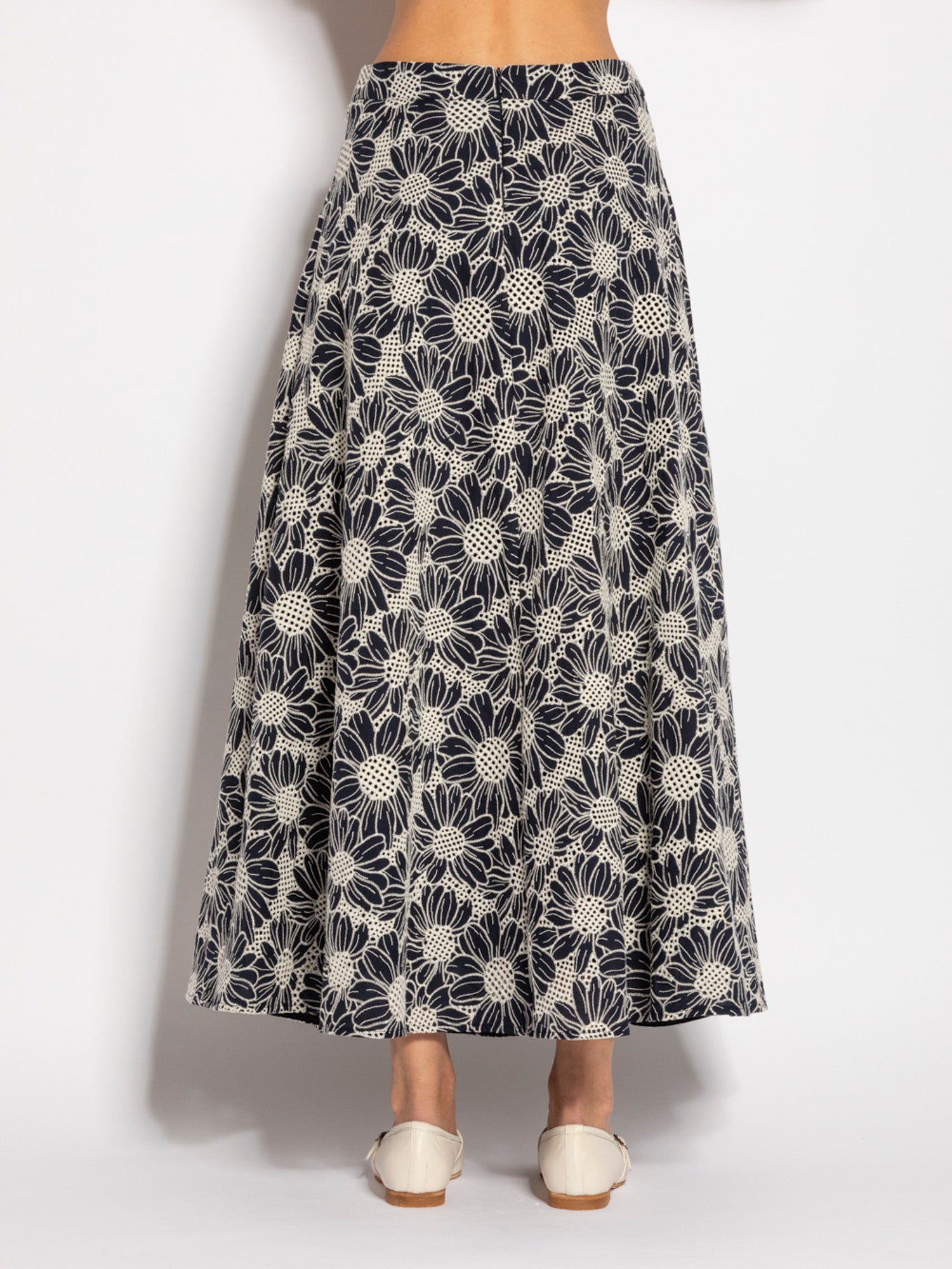 Gonna lunga in cotone ricamato | Uncategorized da donna