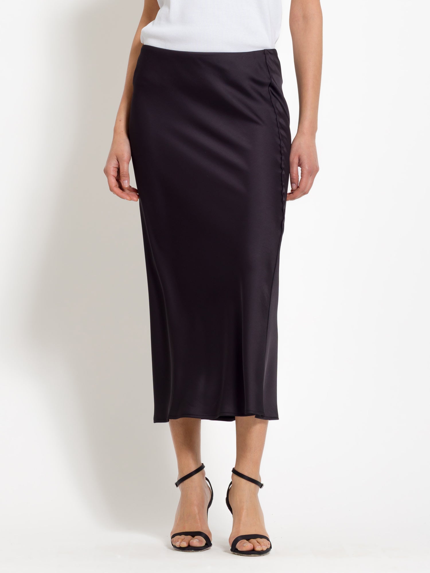 Gonna fluida in envers satin | Uncategorized da donna