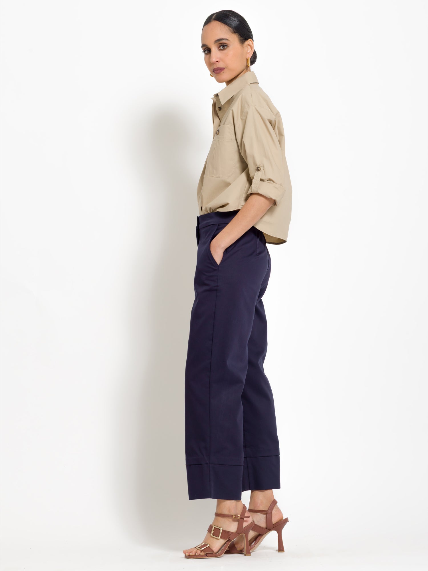 Cropped cotton shirt