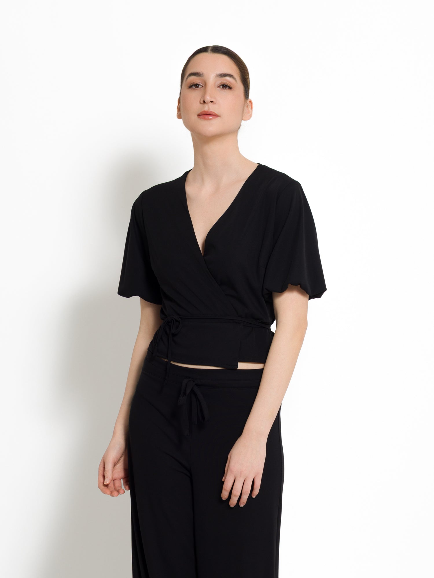 Crop top cache coeur | Uncategorized da donna