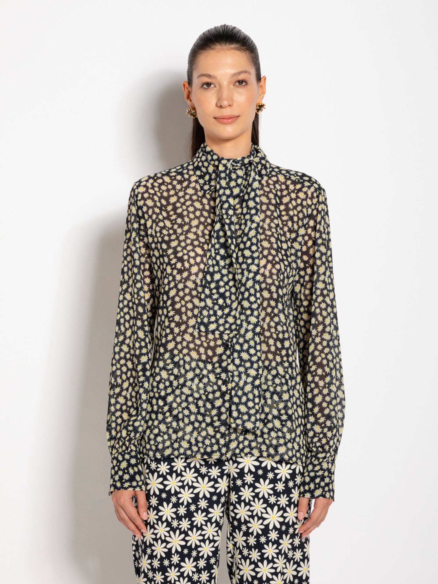 Camicia in georgette stampa micro margherita | Uncategorized da donna