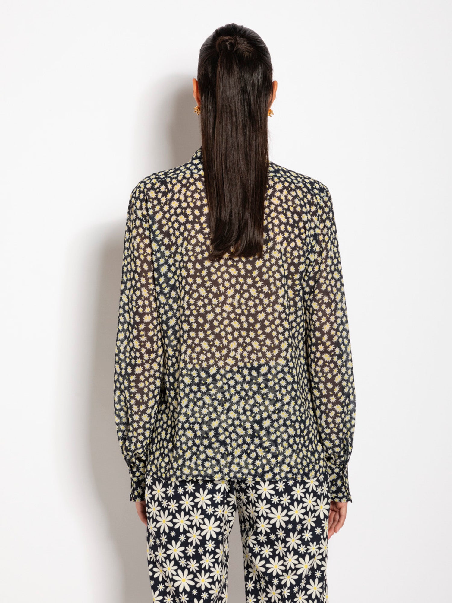 Camicia in georgette stampa micro margherita | Uncategorized da donna