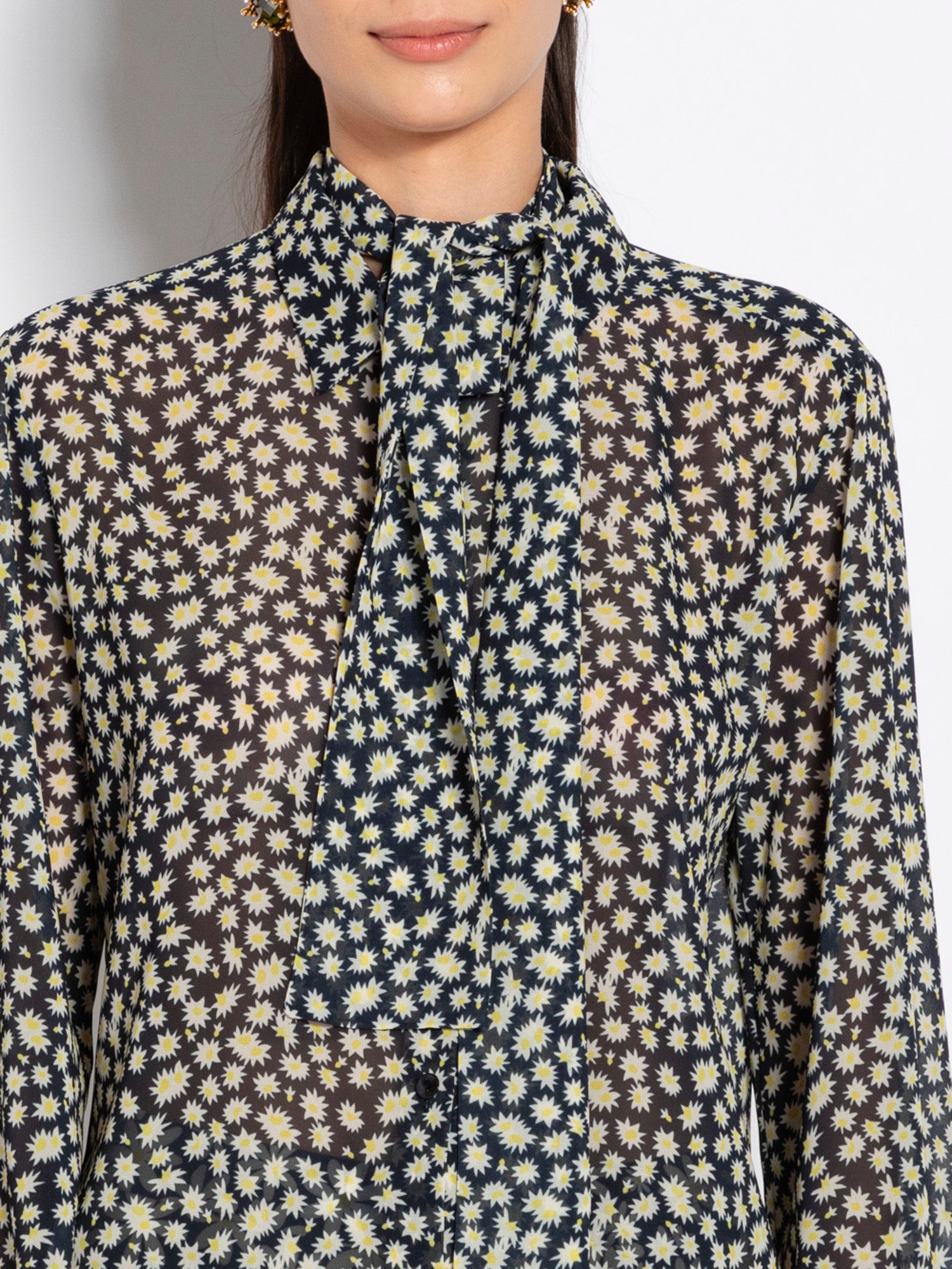 Camicia in georgette stampa micro margherita | Uncategorized da donna