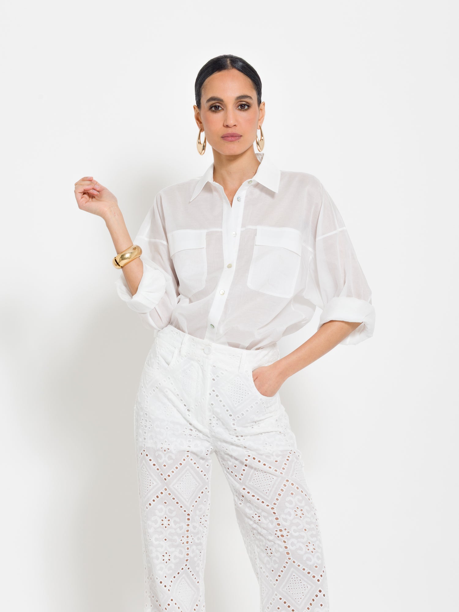 Camicia in mussola di cotone. con tasche | Uncategorized da donna