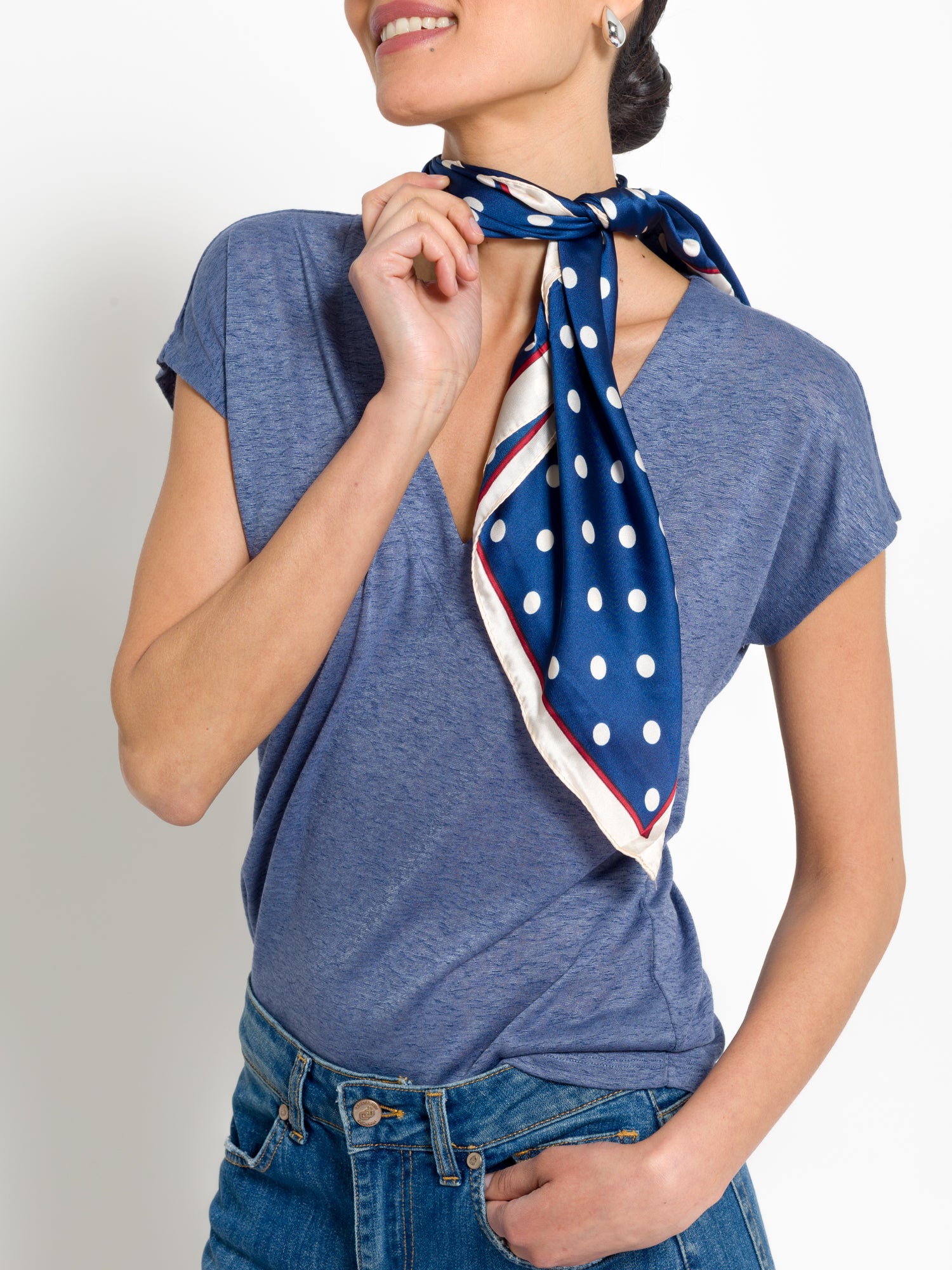 Foulard in seta stampata con piccolo pois | Uncategorized da donna
