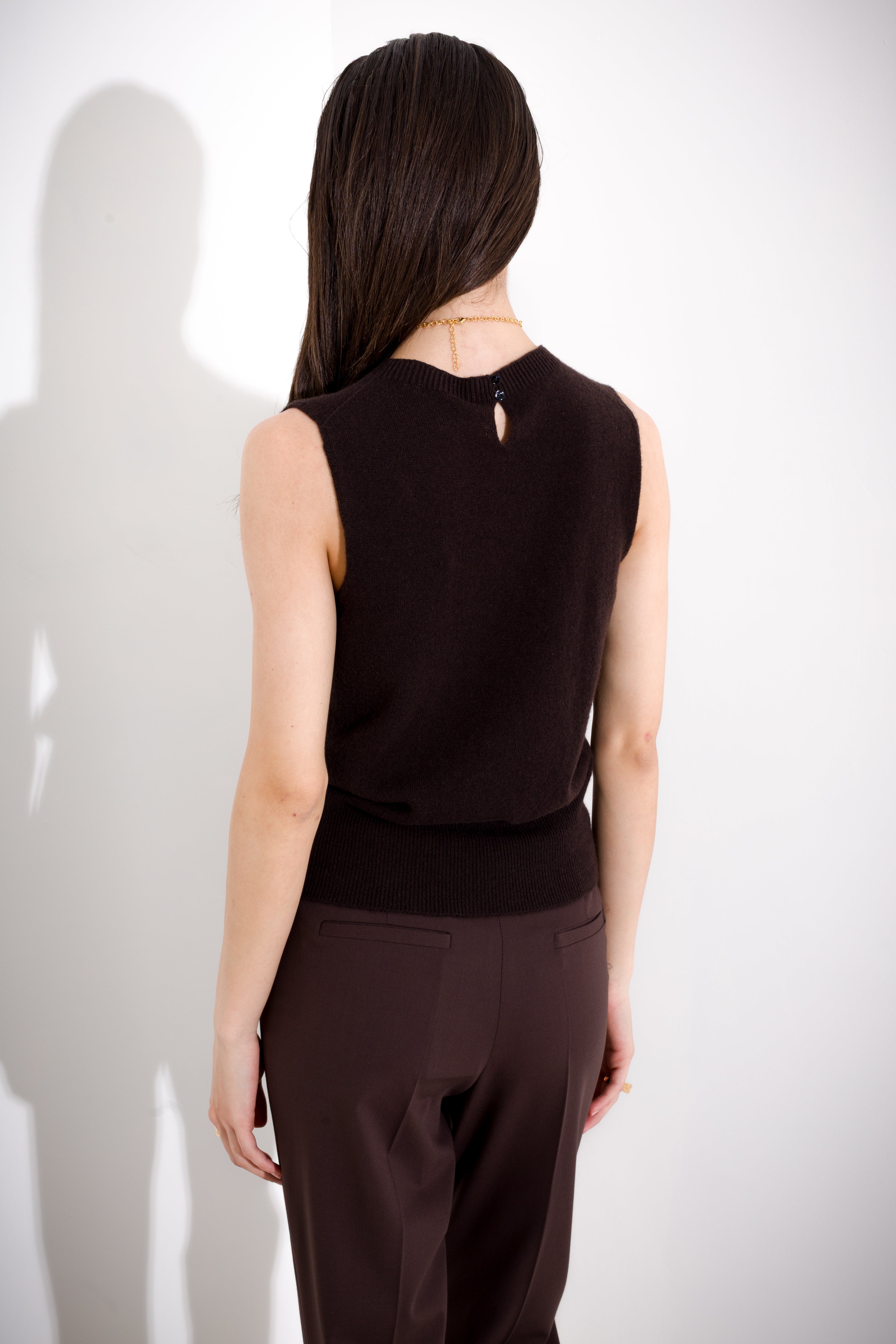 Maglia smanicata in lana e cachemire