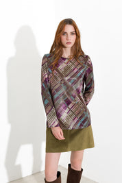 Blusa con spacchi laterali