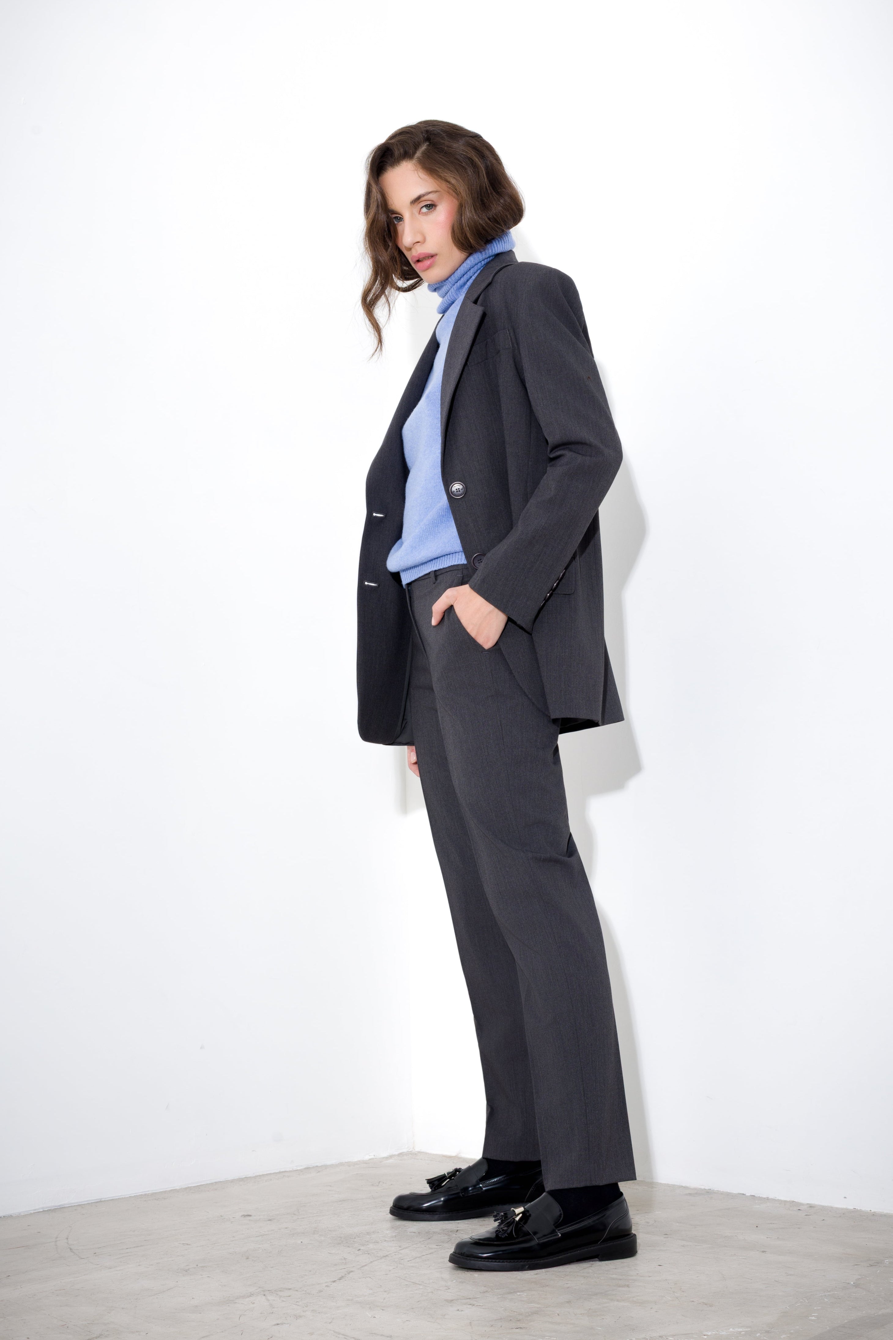 Pantalone dritto in tela lana
