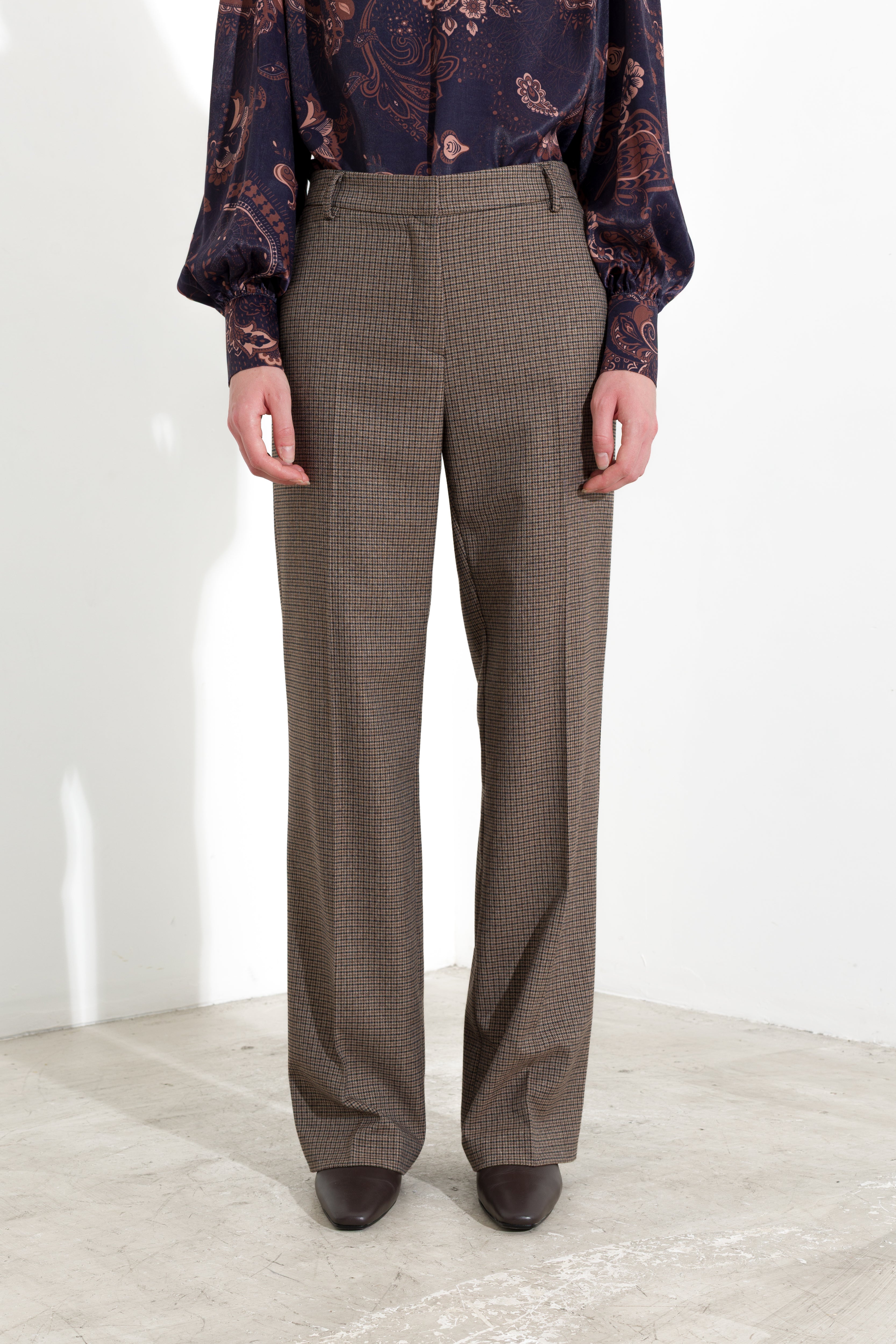 Pantaloni wide-leg a micro pied-de-poule