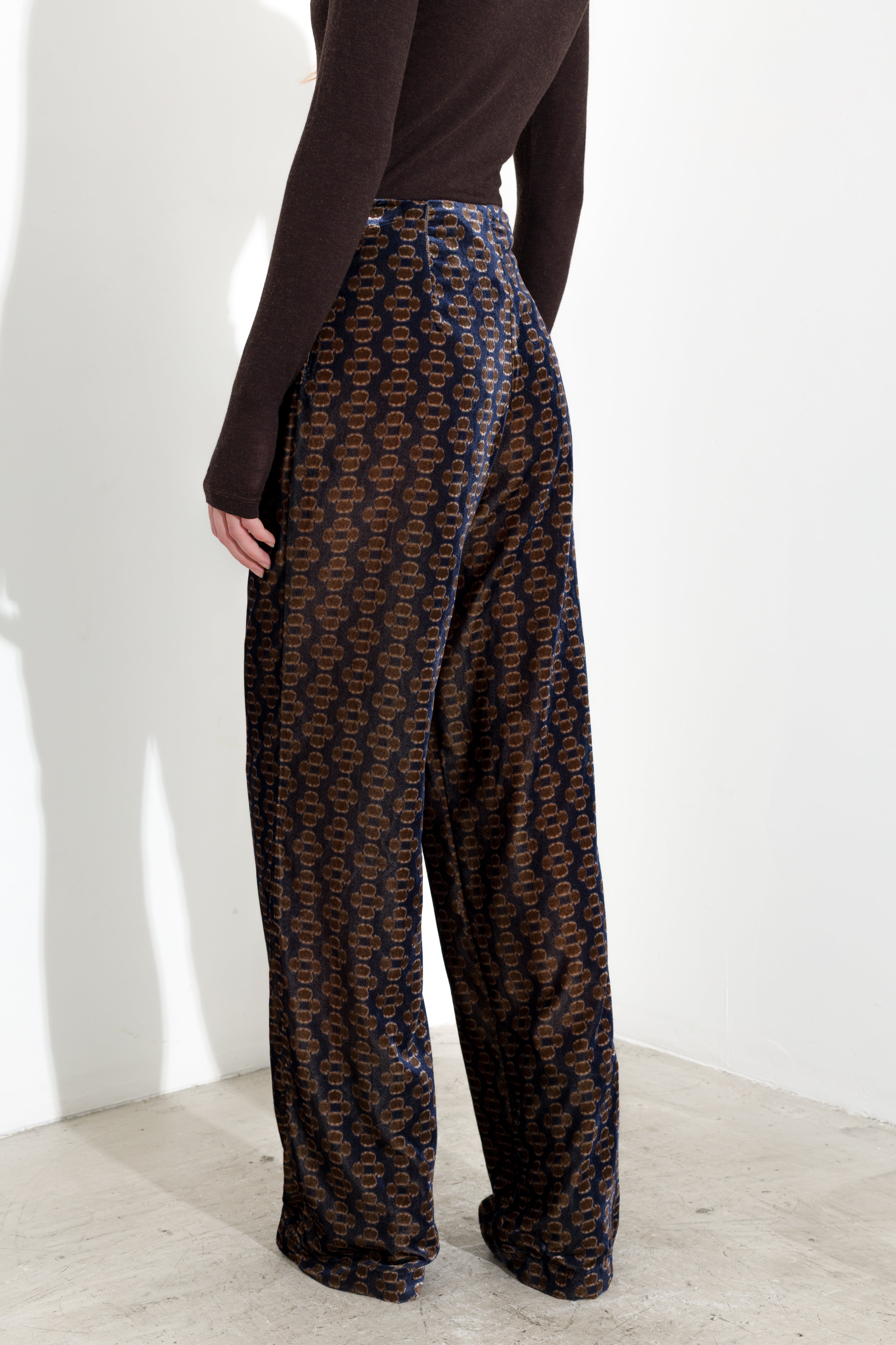 Pantaloni a palazzo in velluto jacquard