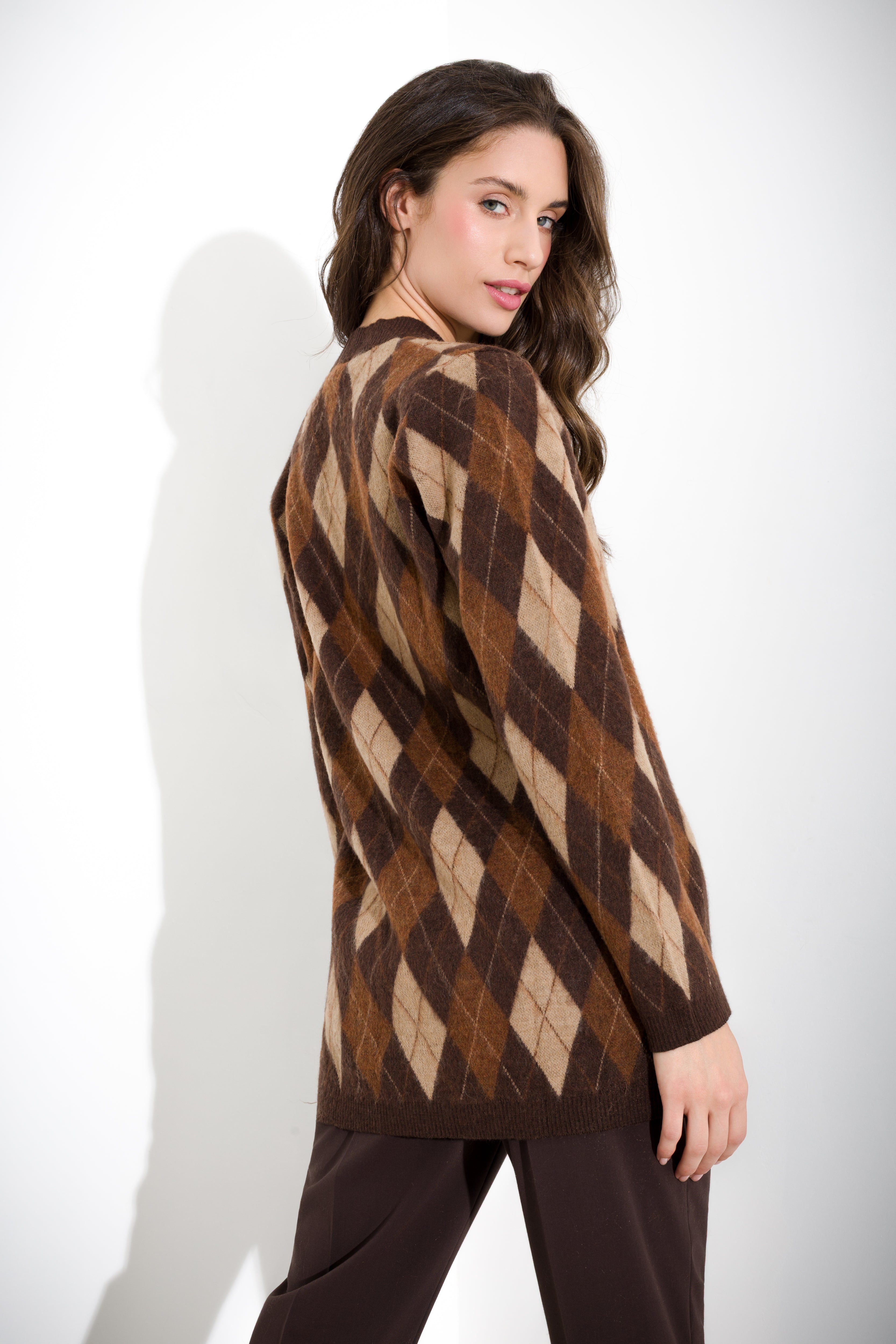 V-neck diamond cardigan