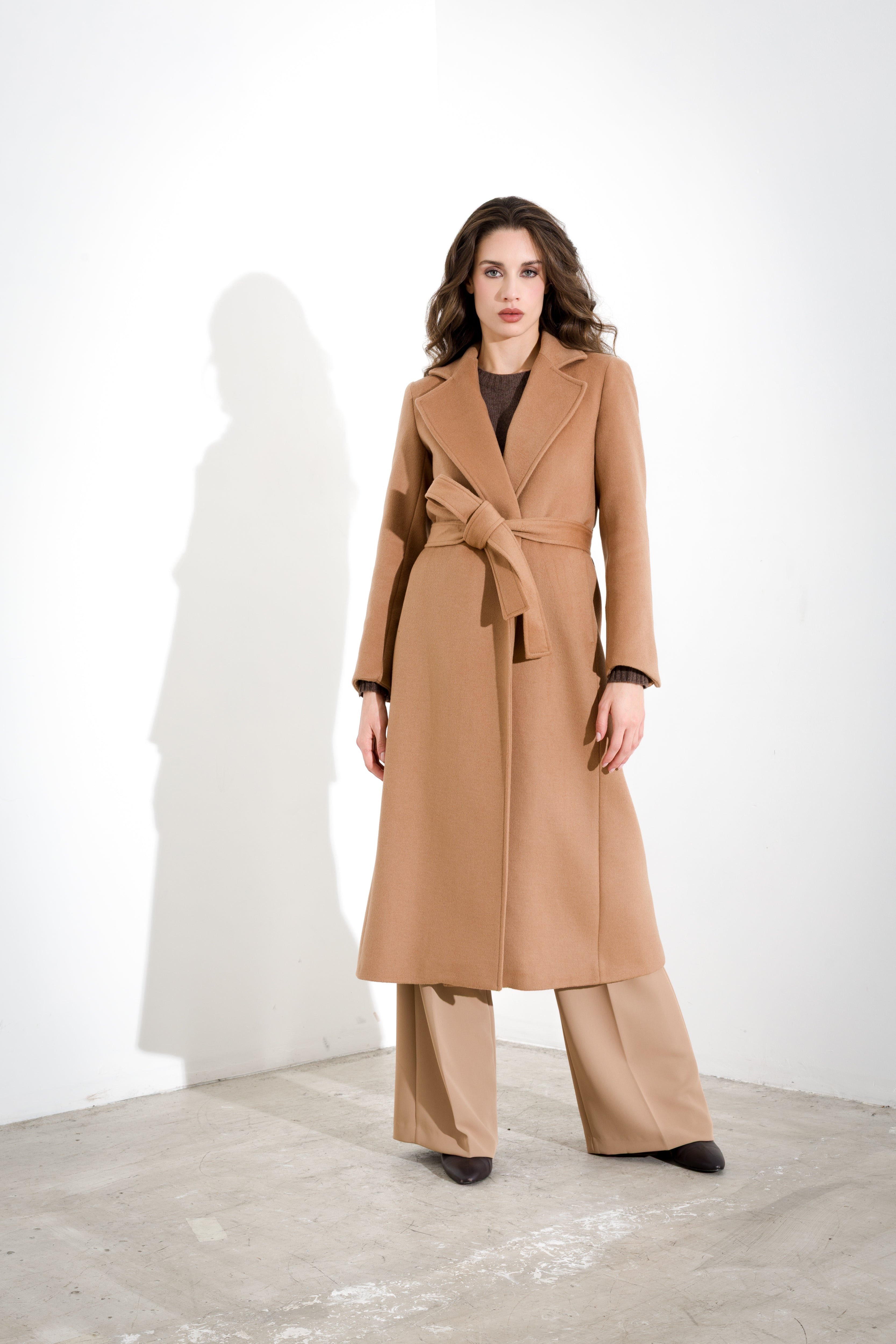 Cappotto in panno con cintura