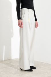 Pantaloni palazzo con pinces