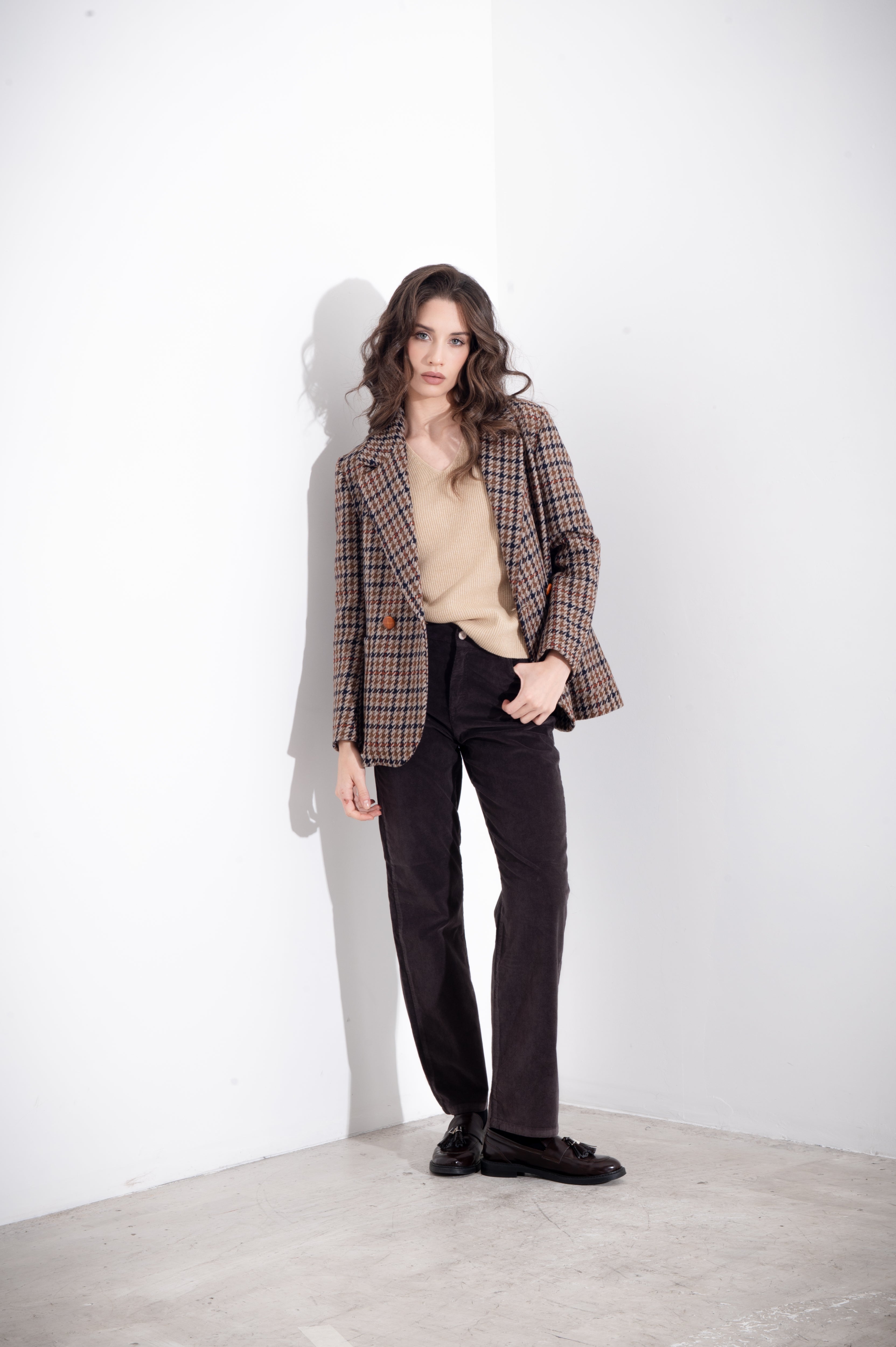 Maglia a costine scollo a V FRIENDLY SWEATER - Compagnia Italiana