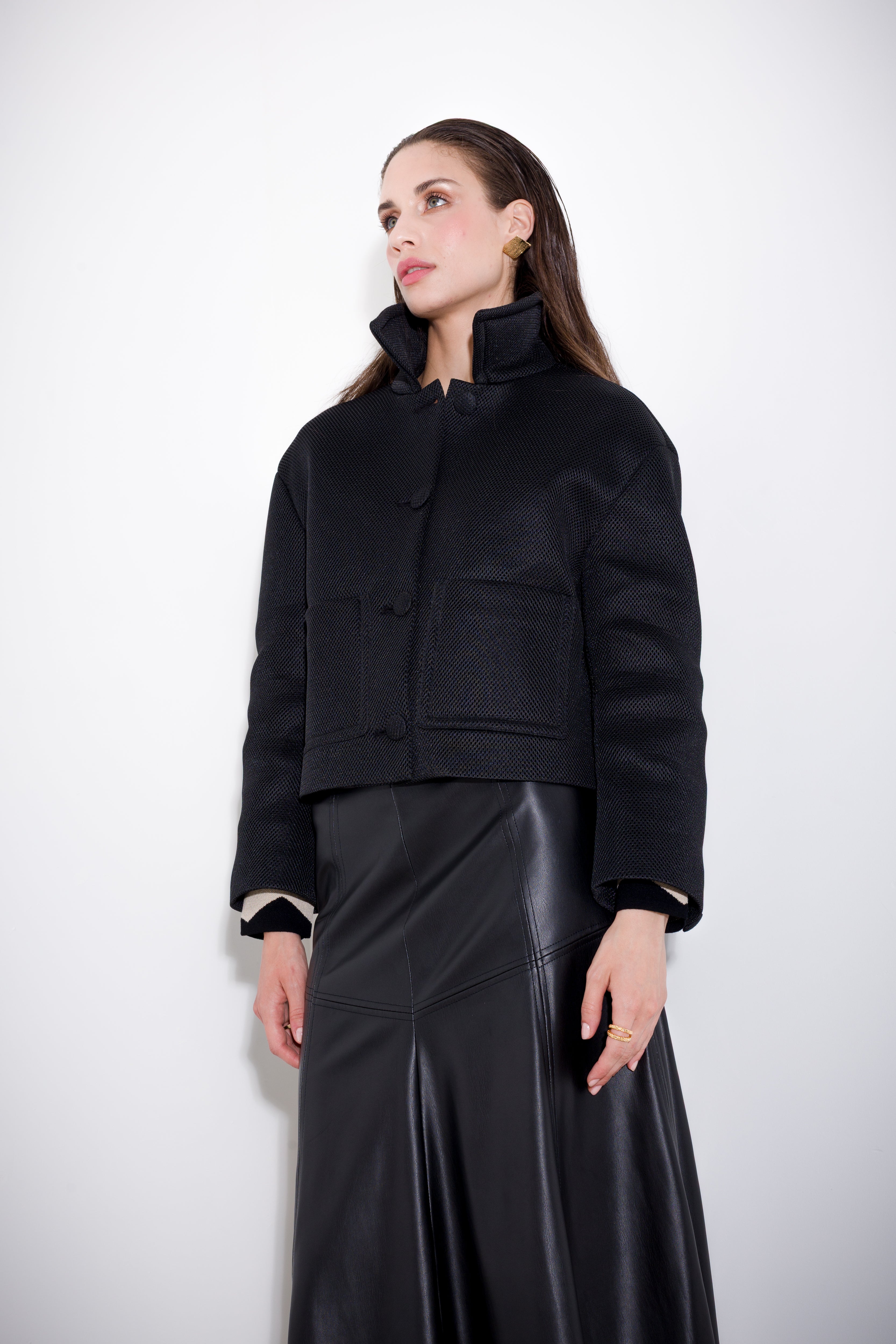 Short jacket in double mesh