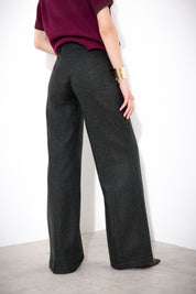 Straight trousers in buttoned wool and silk