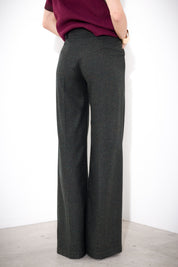 Straight trousers in buttoned wool and silk
