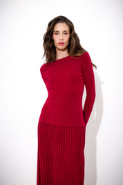 Ribbed boat neck sweater
