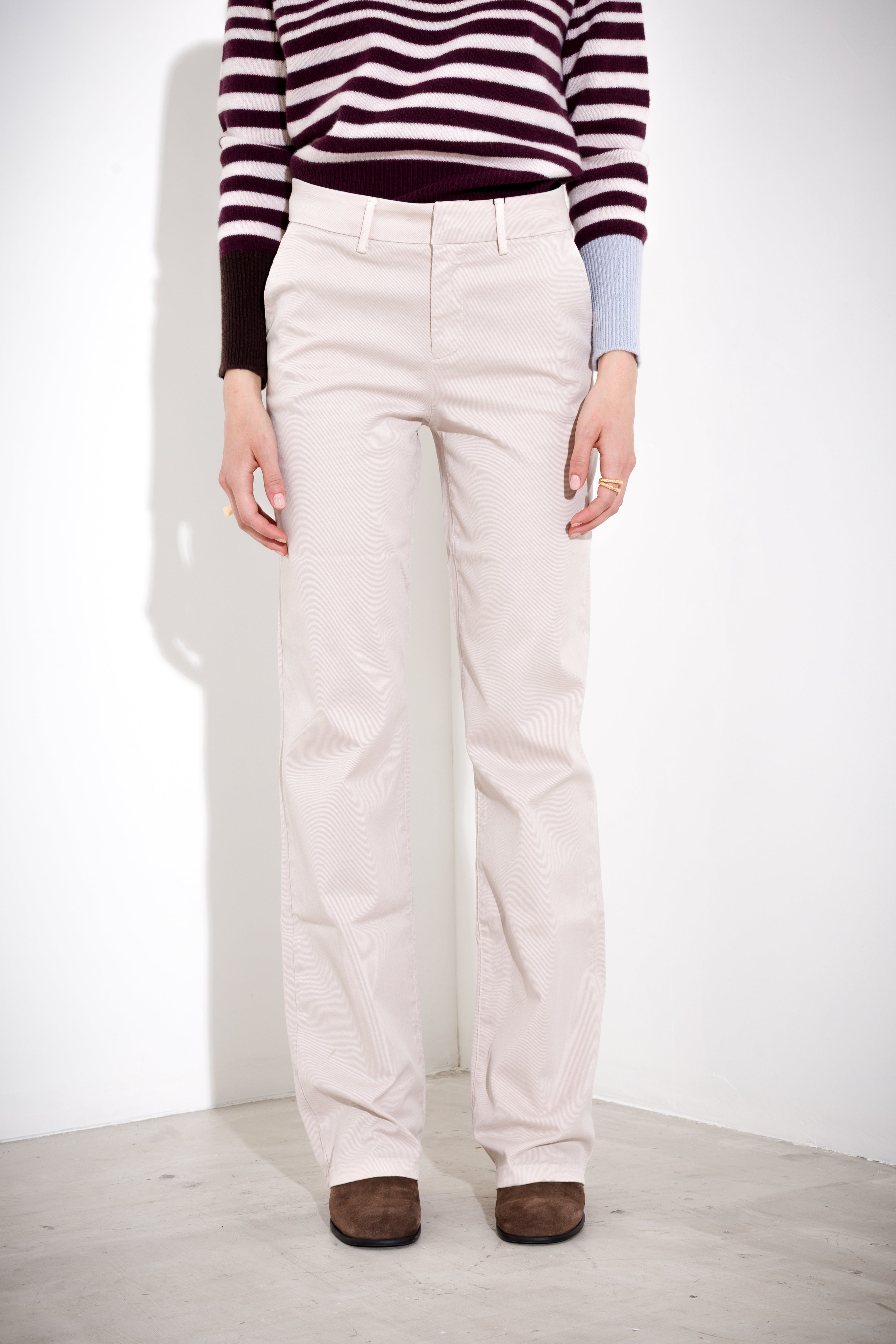 Chino trousers in cavalry