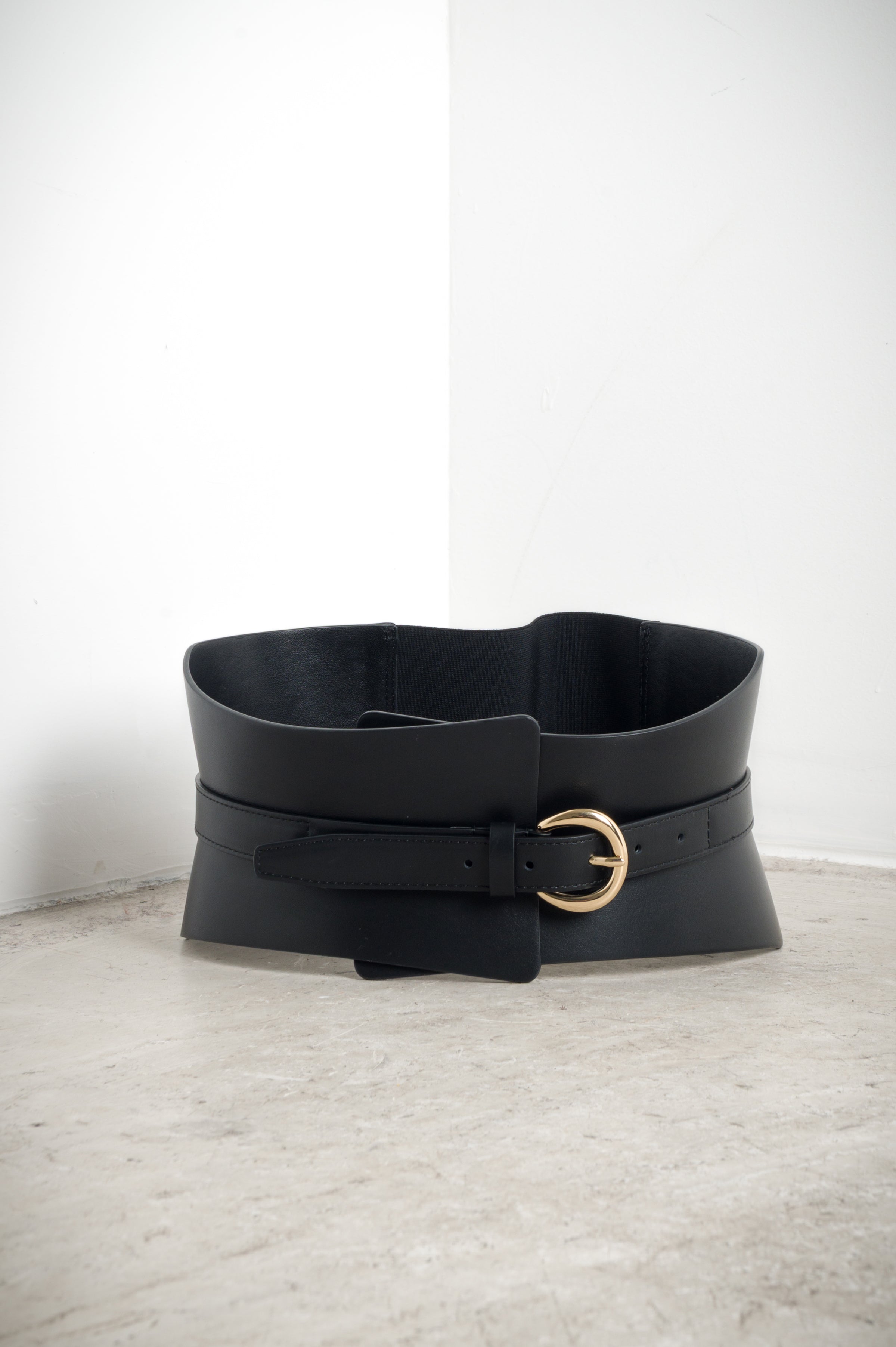 Cintura bustino con fibbia oro