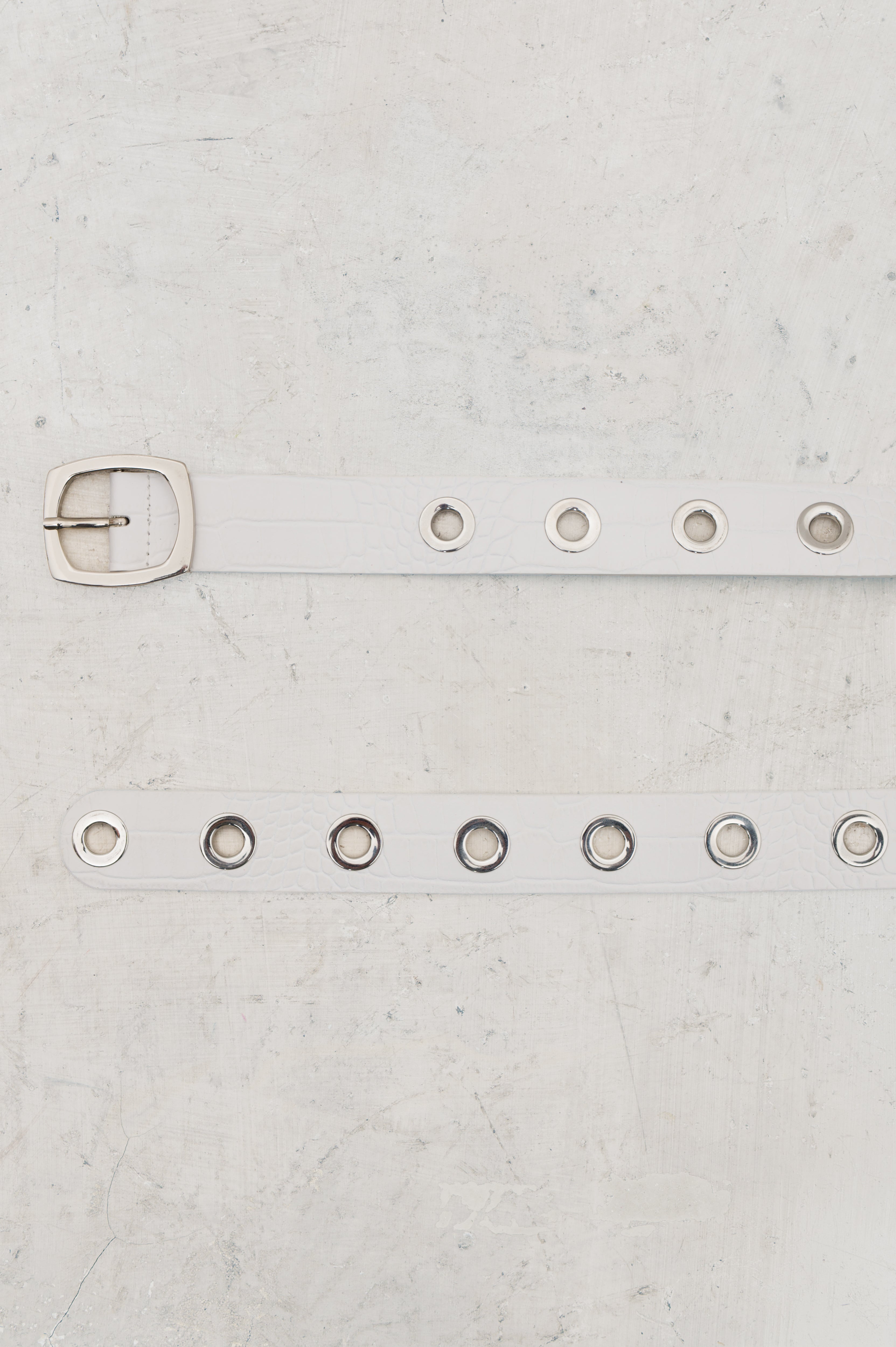 Crocodile print belt