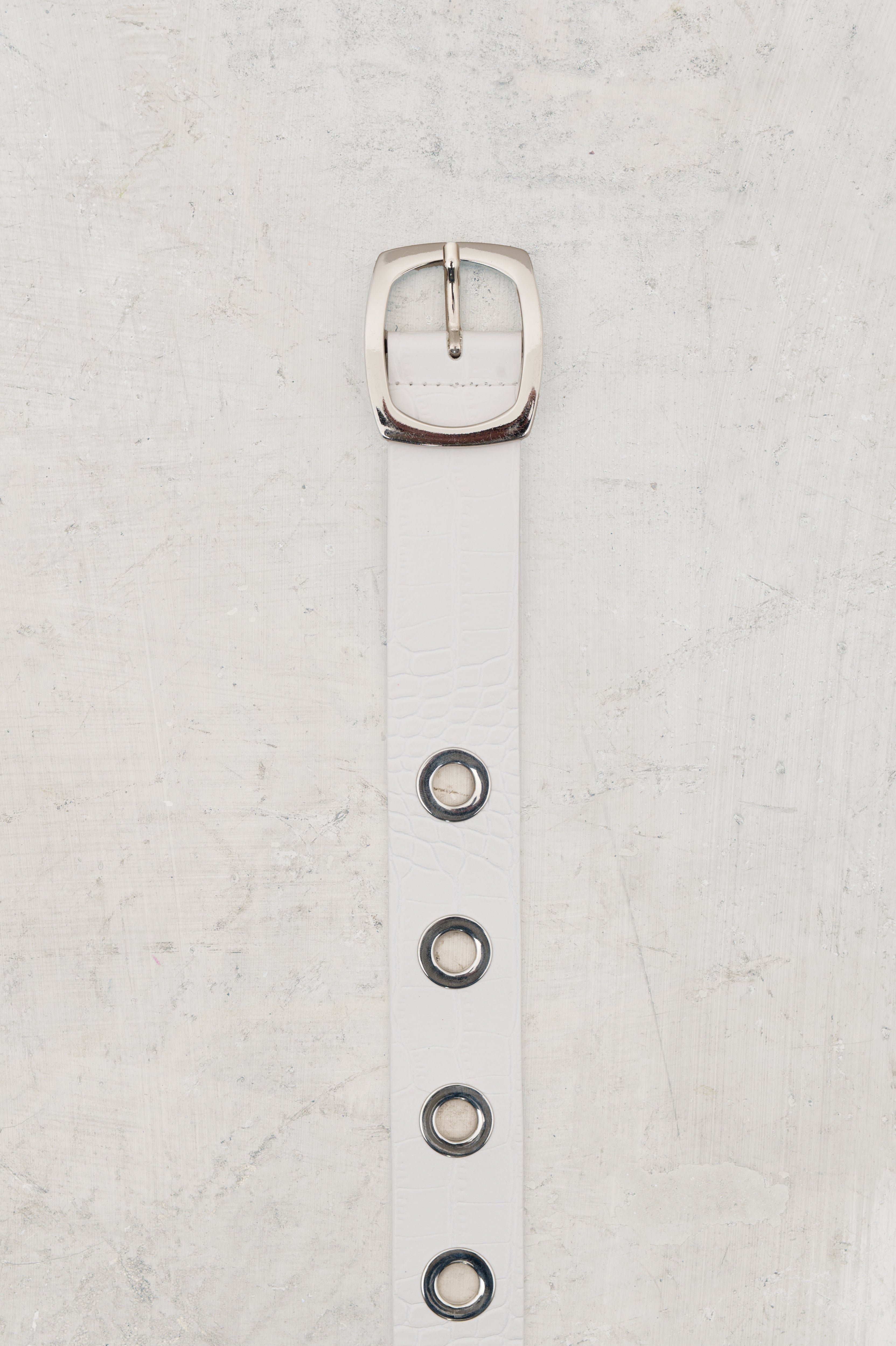 Crocodile print belt