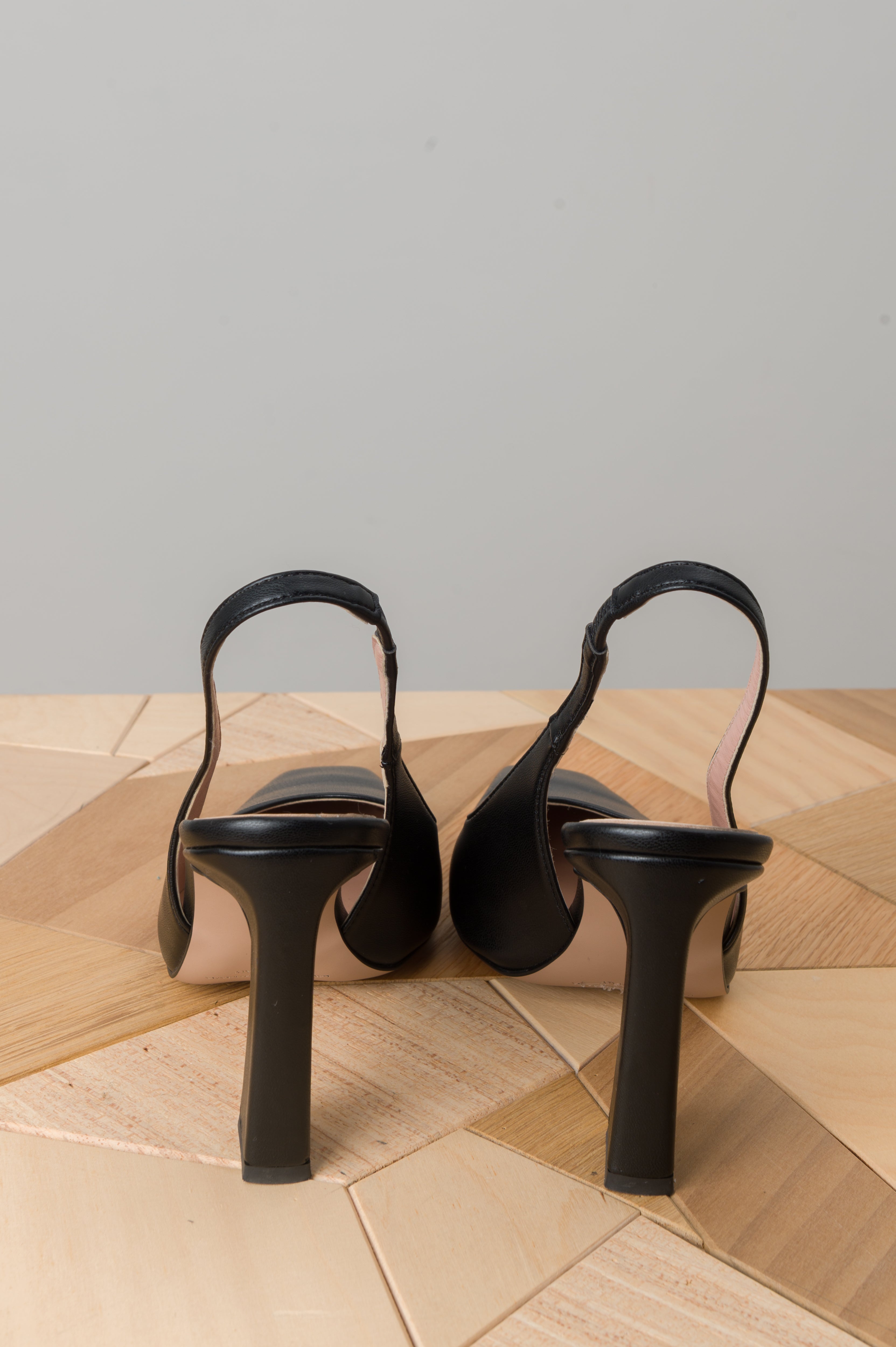 Slingback punta quadrata - Compagnia Italiana