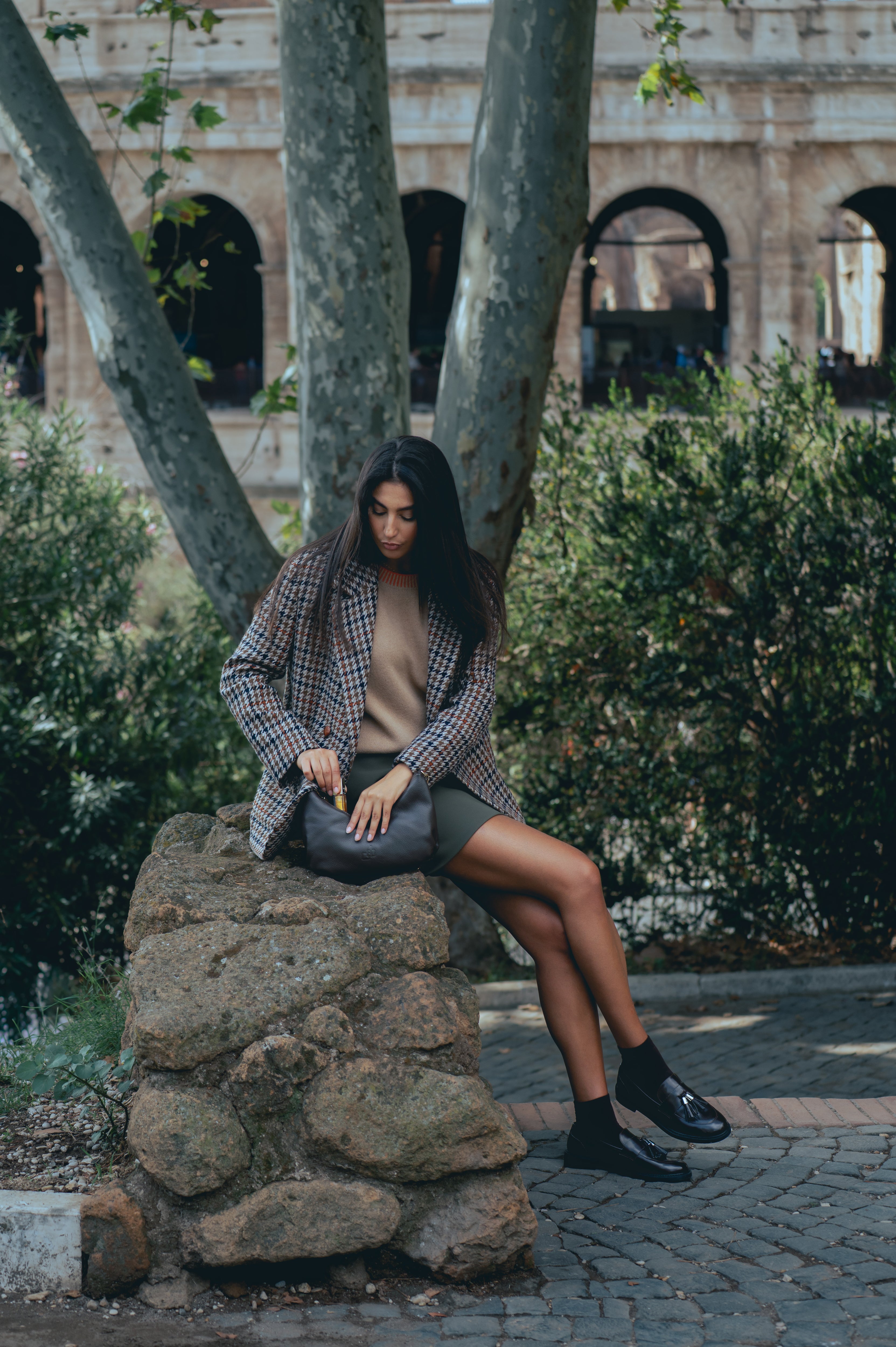 Short flowing skirt