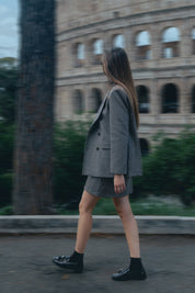 Short skirt in a faux wool blend