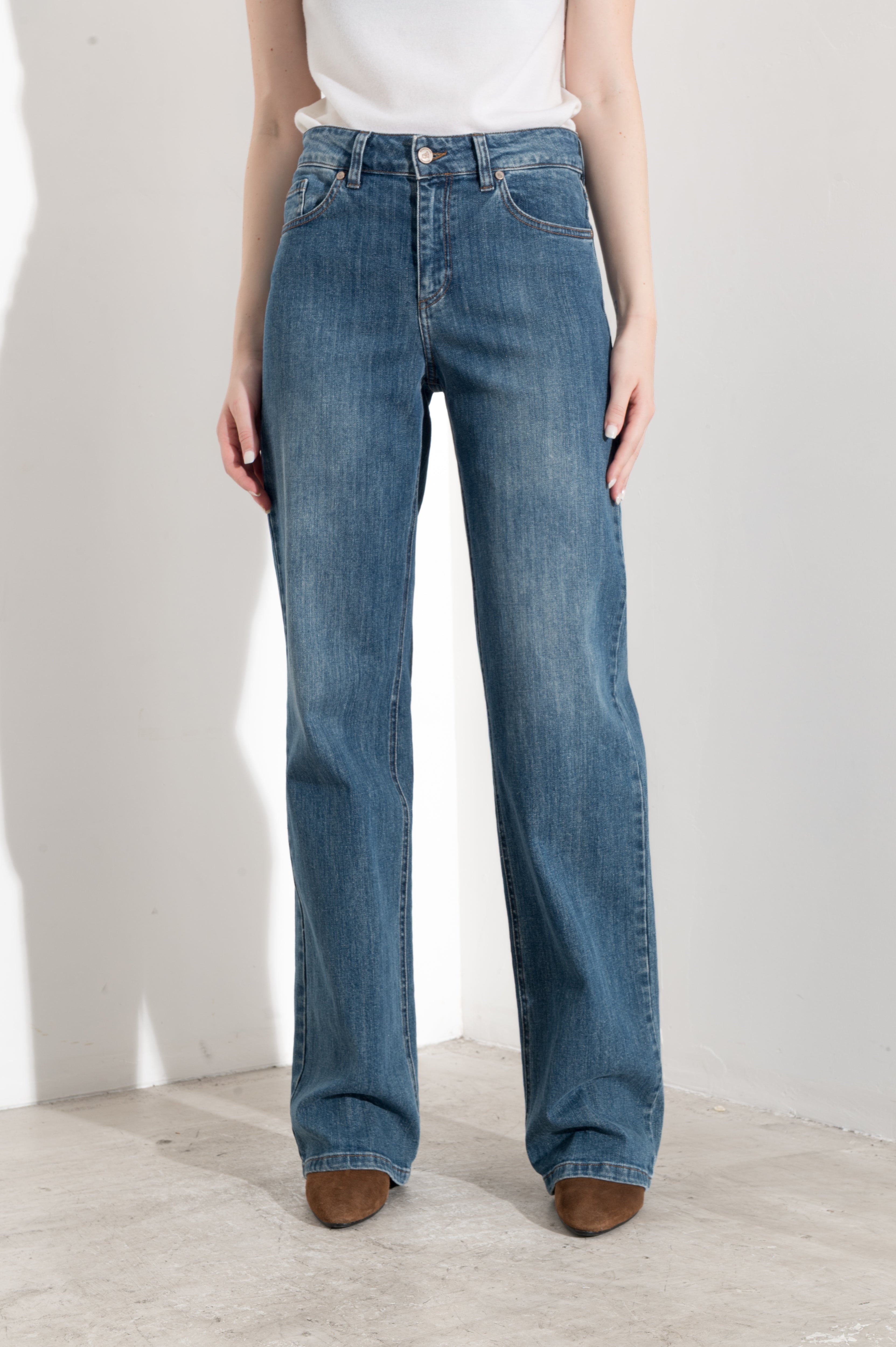 Jeans dritti in denim delave