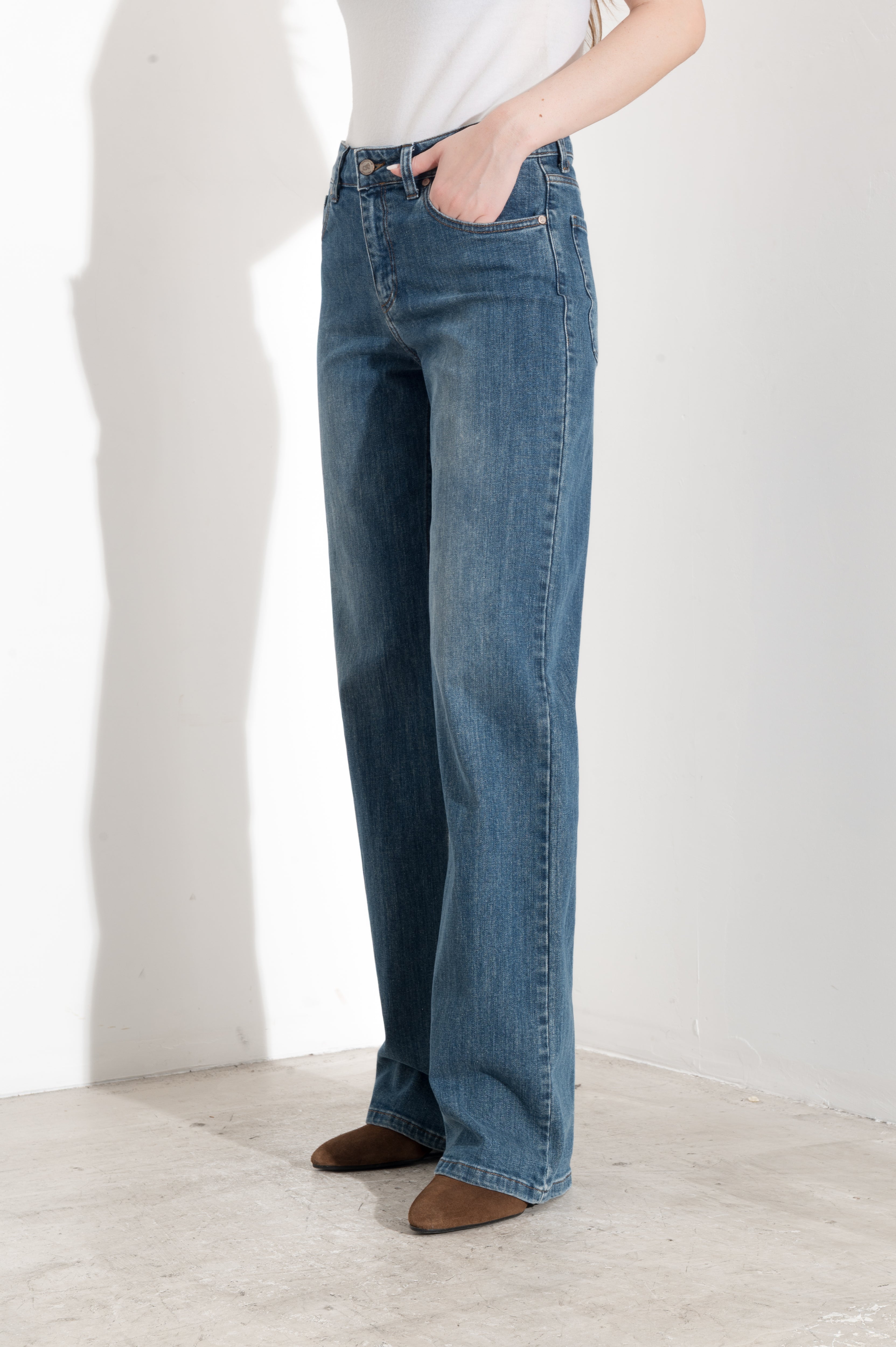 Jeans dritti in denim delave